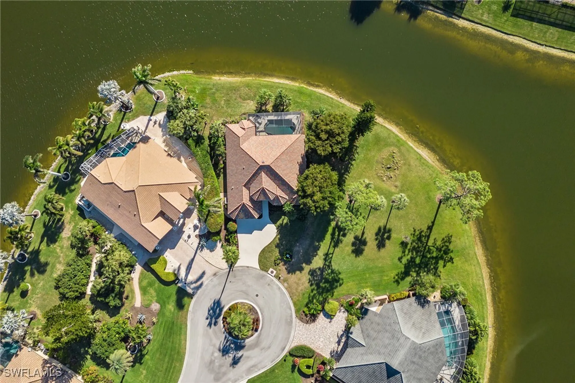 Property Slideshow image 21 of 23 | 8338 tuliptree pl, Naples, FL, 34113