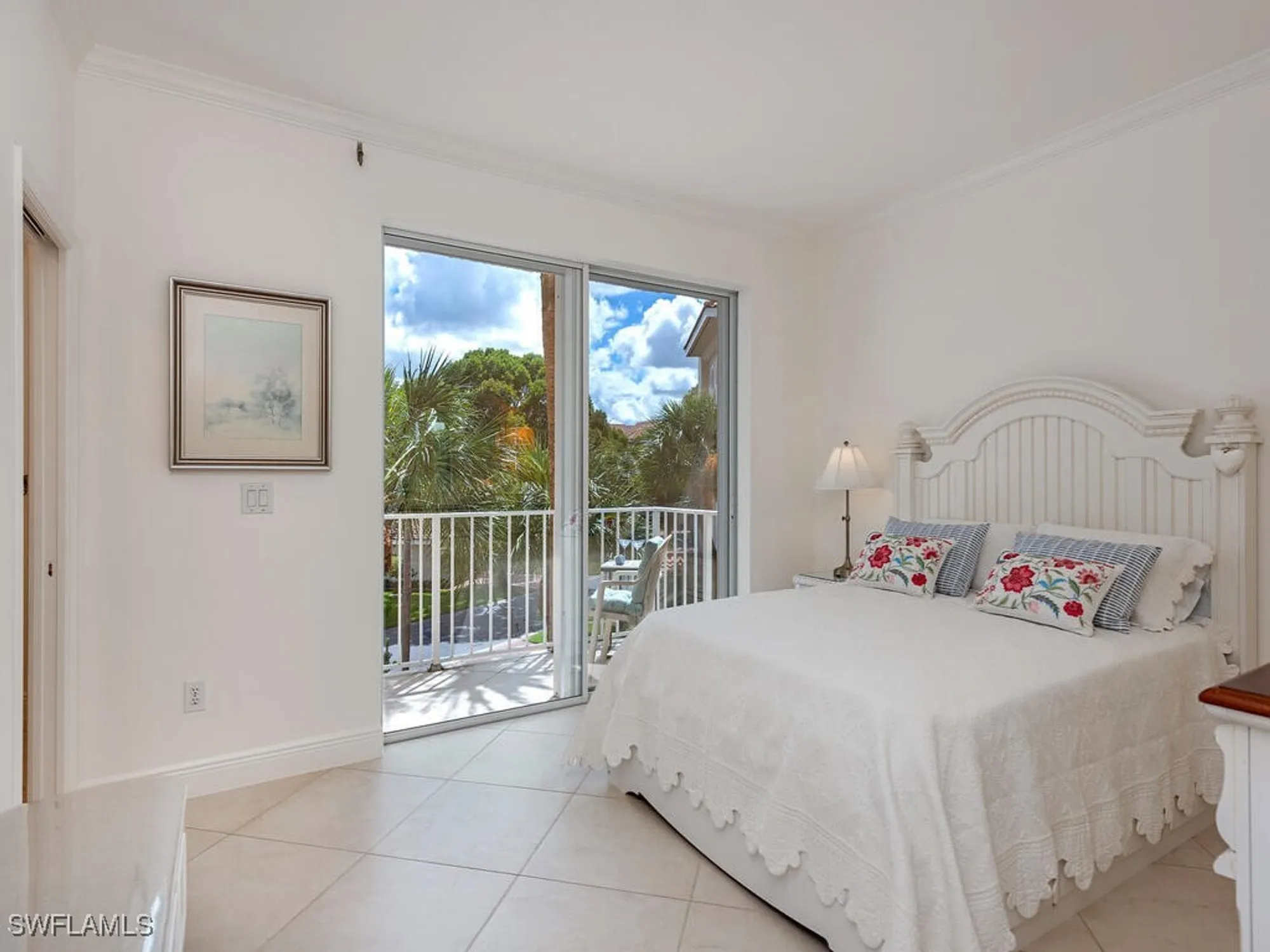 Property Slideshow image 11 of 25 | 8420 abbington cir b25, Naples, FL, 34108