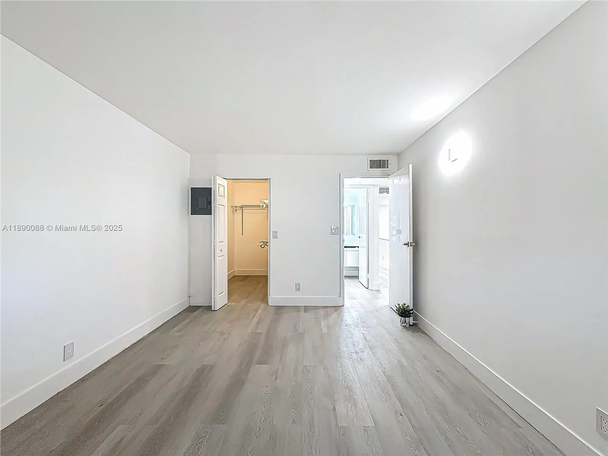 Property Slideshow image 18 of 89 | 260 monaco f f, Delray Beach, FL, 33446