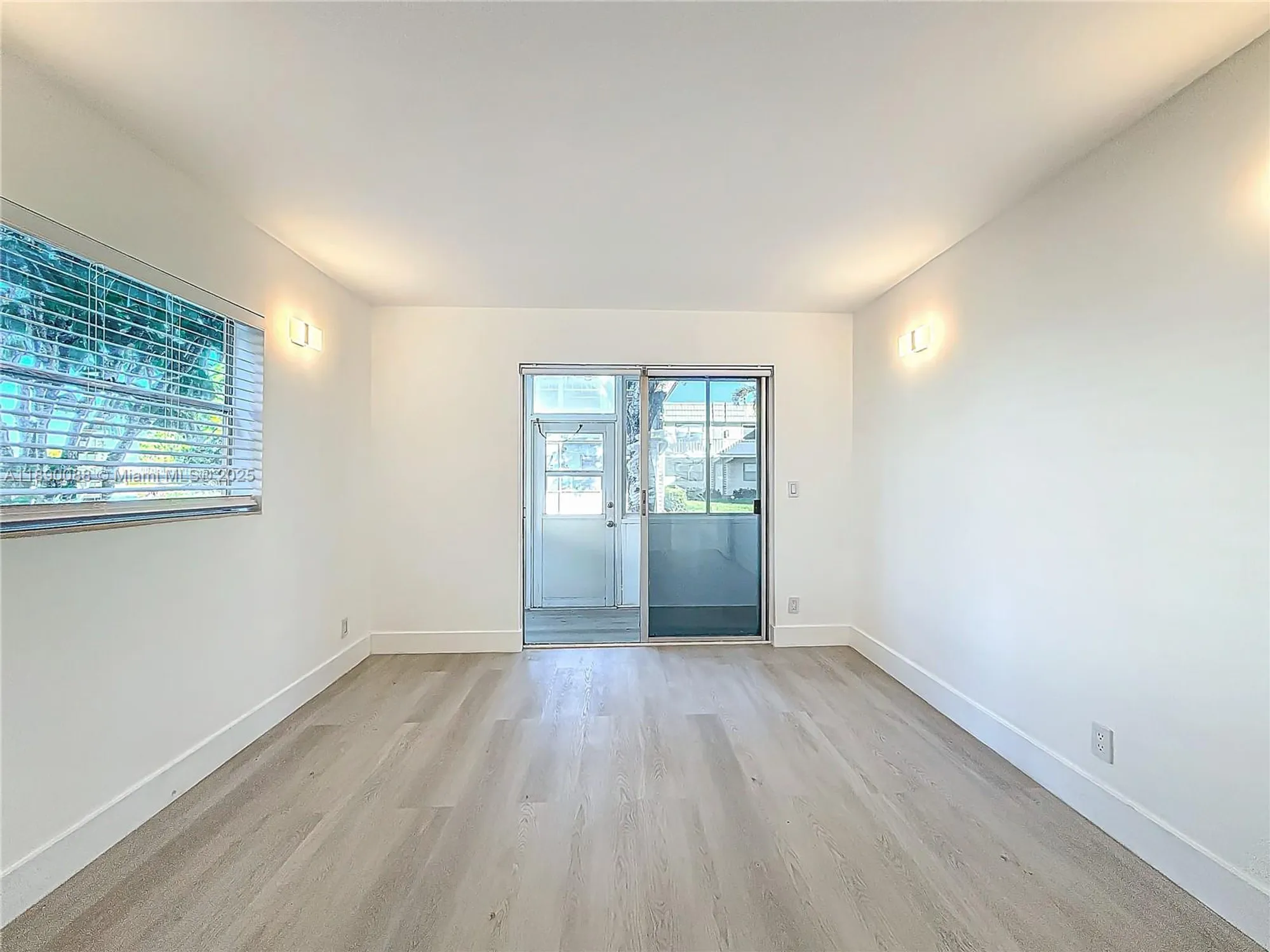 Property Slideshow image 27 of 89 | 260 monaco f f, Delray Beach, FL, 33446