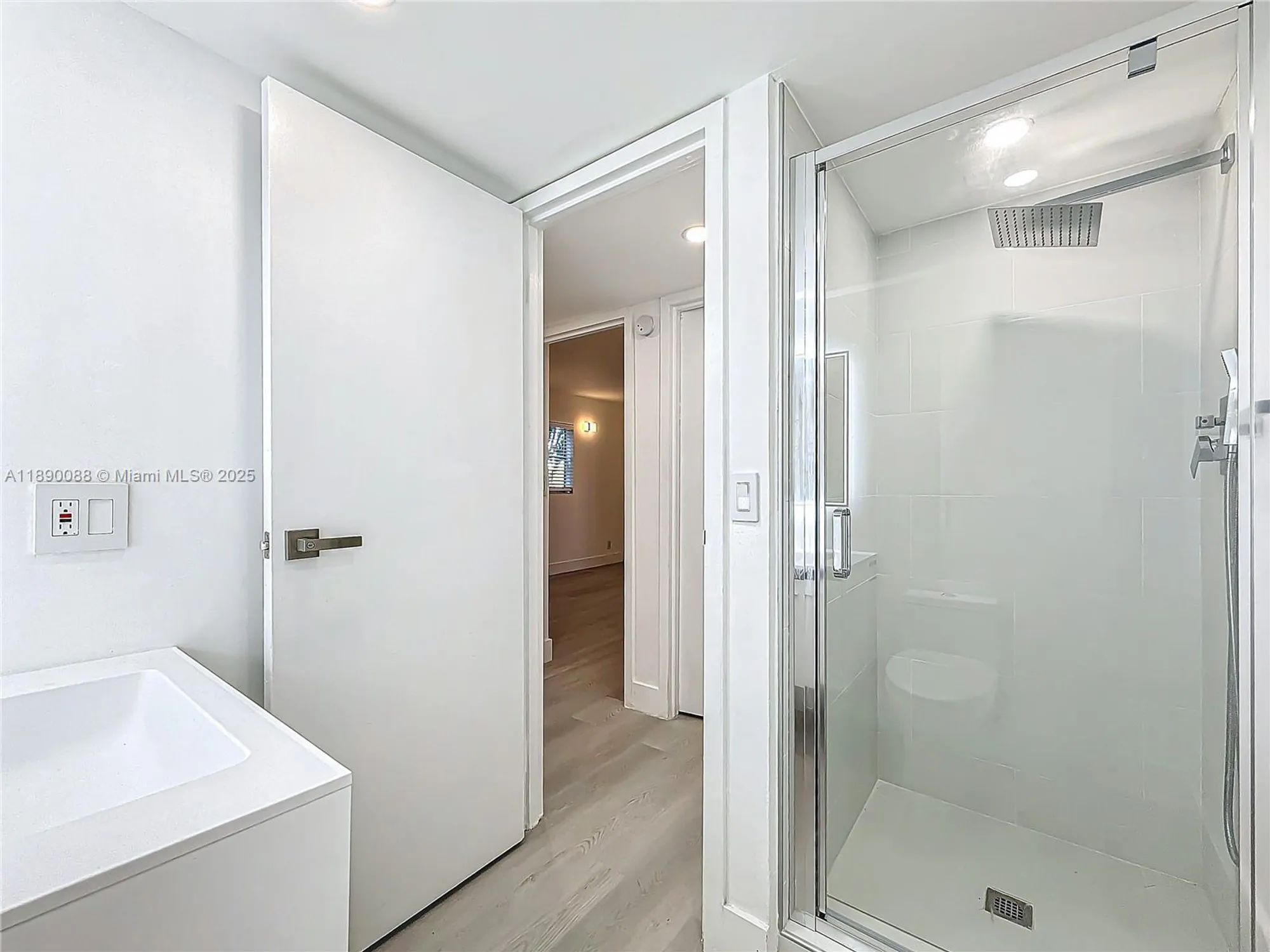 Property Slideshow image 28 of 89 | 260 monaco f f, Delray Beach, FL, 33446