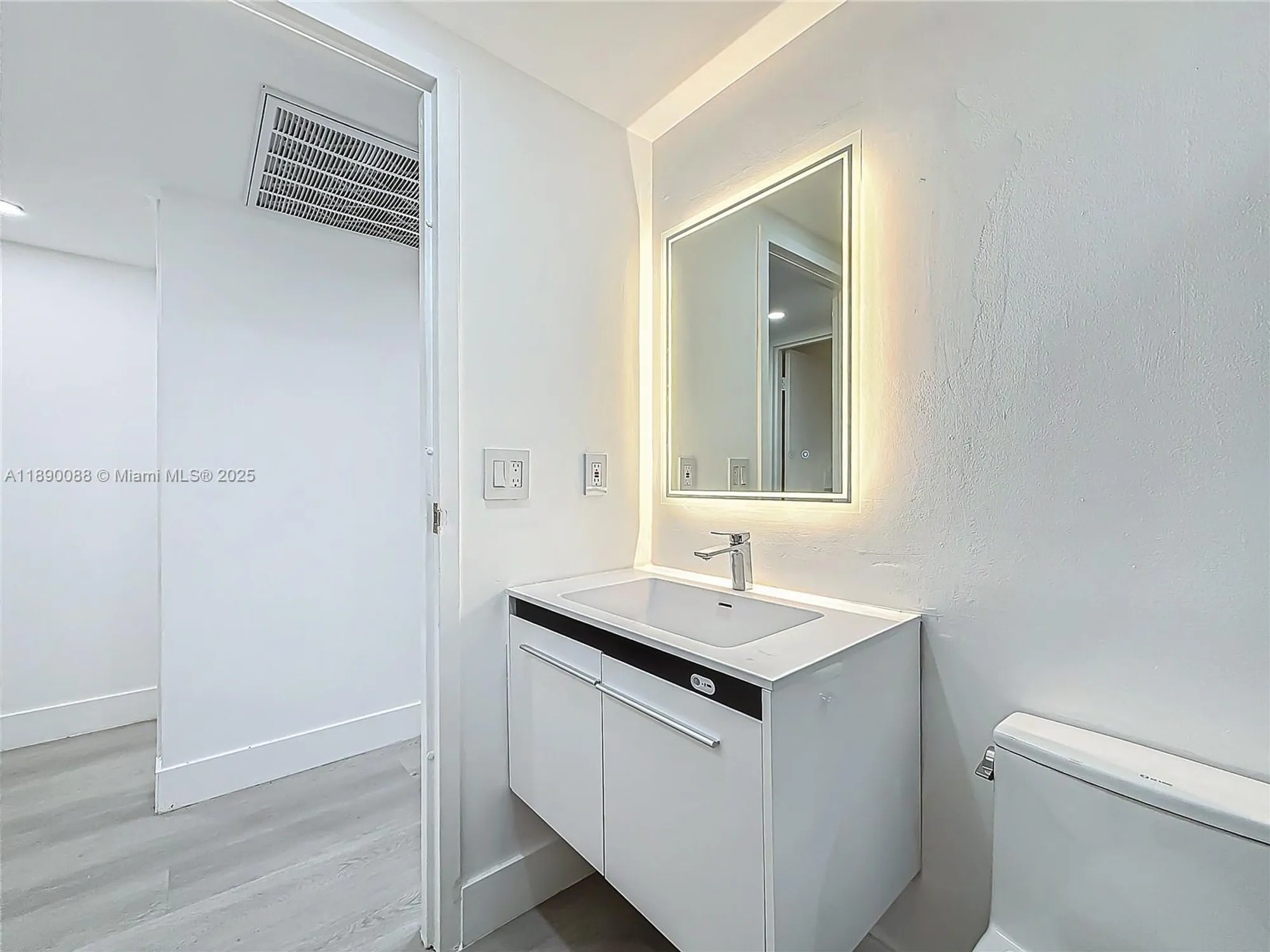 Property Slideshow image 29 of 89 | 260 monaco f f, Delray Beach, FL, 33446