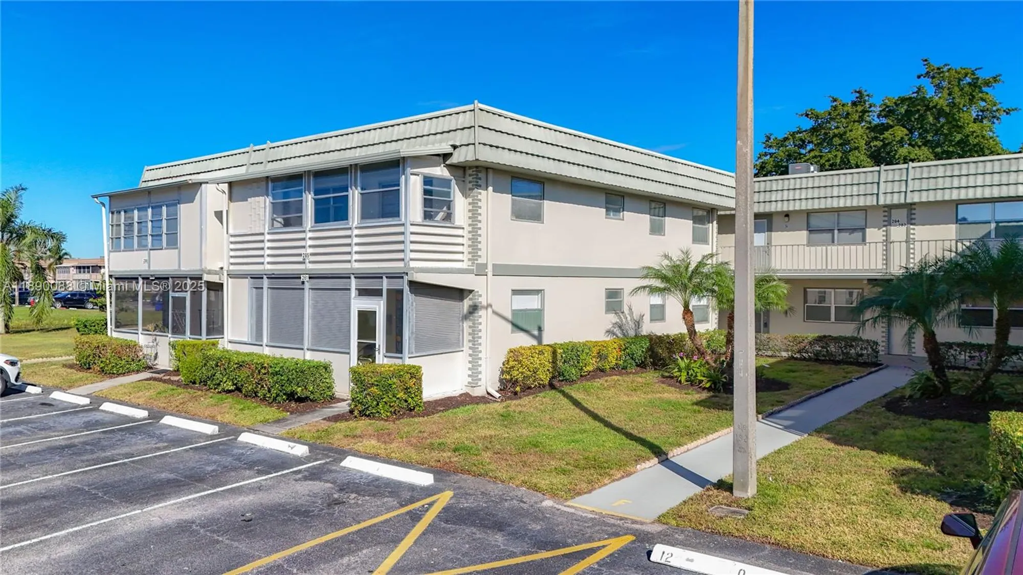 Property Slideshow image 47 of 89 | 260 monaco f f, Delray Beach, FL, 33446