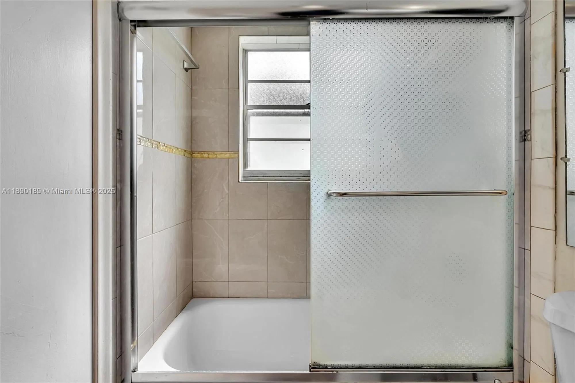 Property Slideshow image 25 of 35 | 160 markham h # 160, Deerfield Beach, FL, 33442