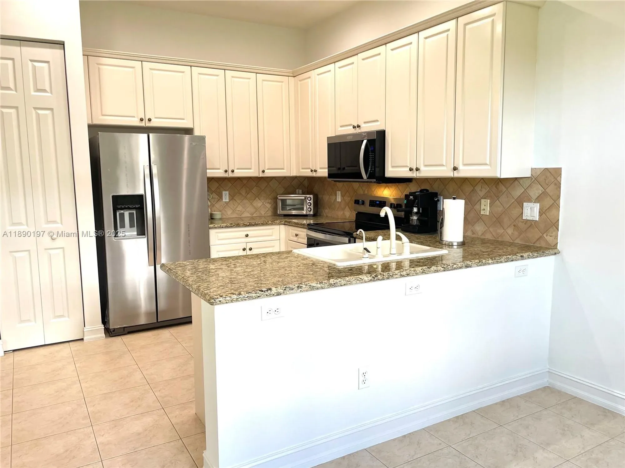 Property Slideshow image 17 of 55 | 6843 montrose way, Boynton Beach, FL, 33437