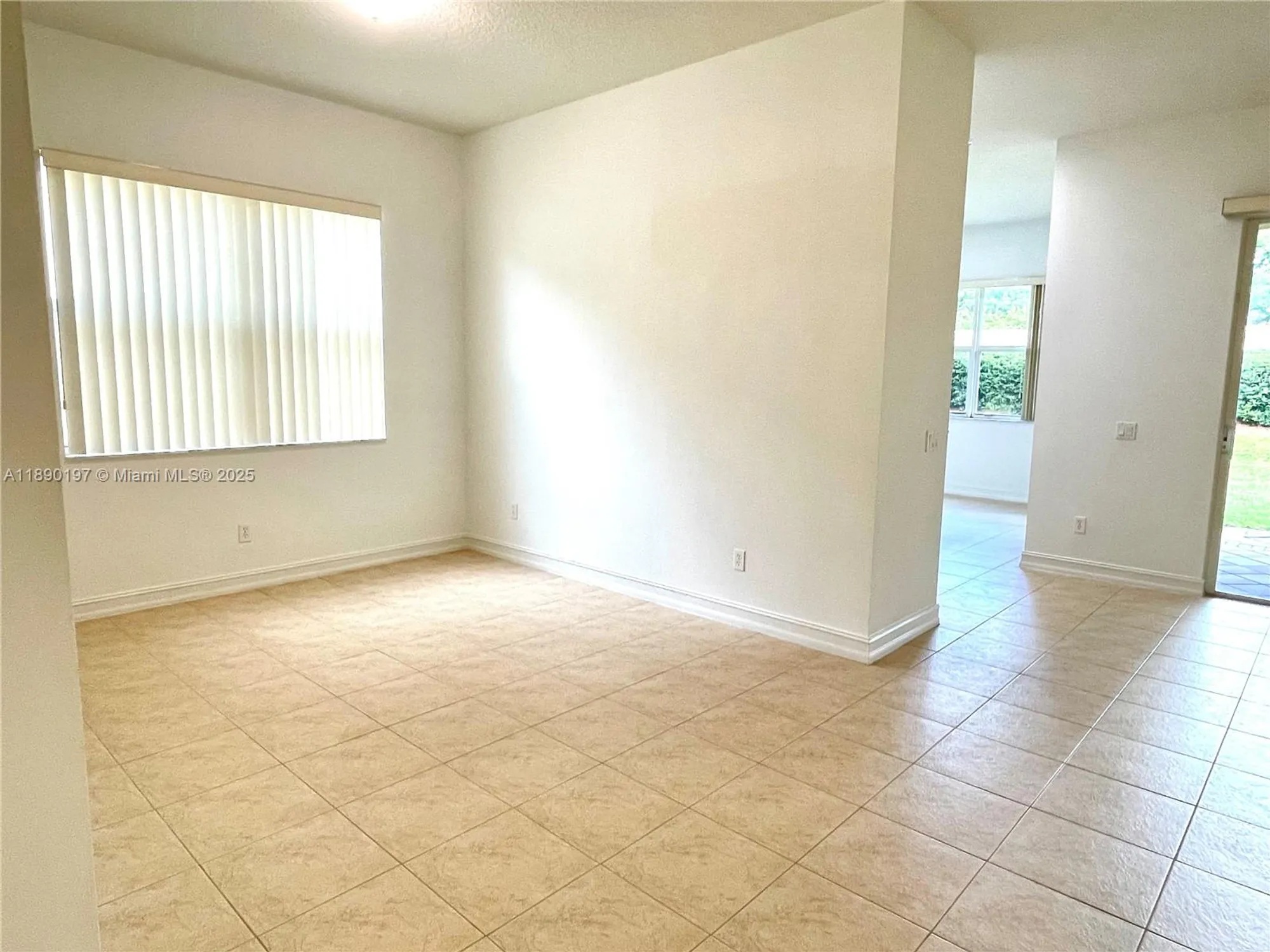 Property Slideshow image 12 of 55 | 6843 montrose way, Boynton Beach, FL, 33437