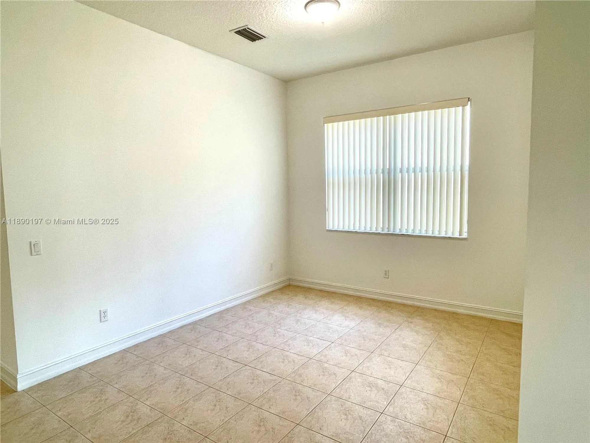 Property Slideshow image 13 of 55 | 6843 montrose way, Boynton Beach, FL, 33437