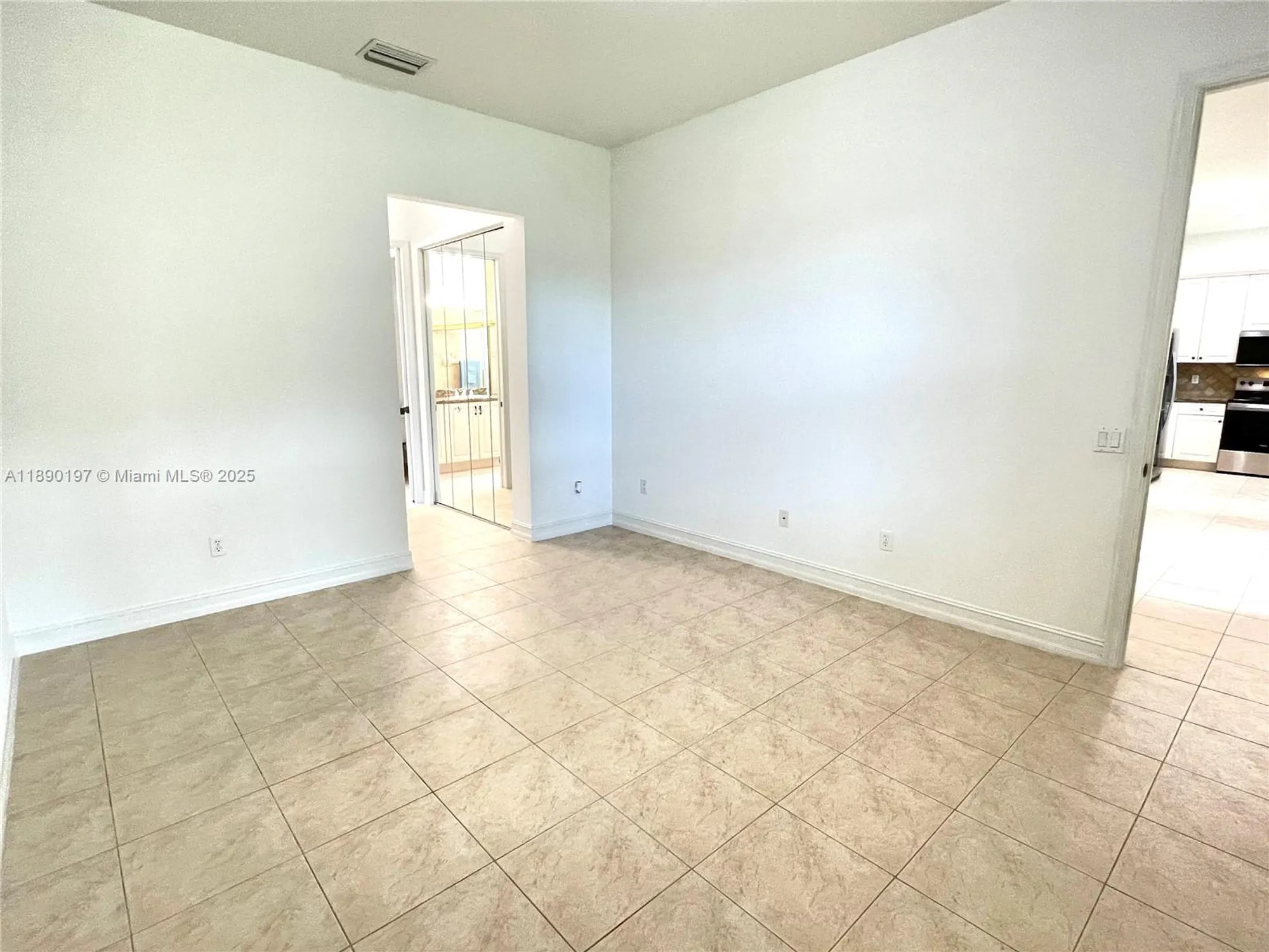 Property Slideshow image 22 of 55 | 6843 montrose way, Boynton Beach, FL, 33437