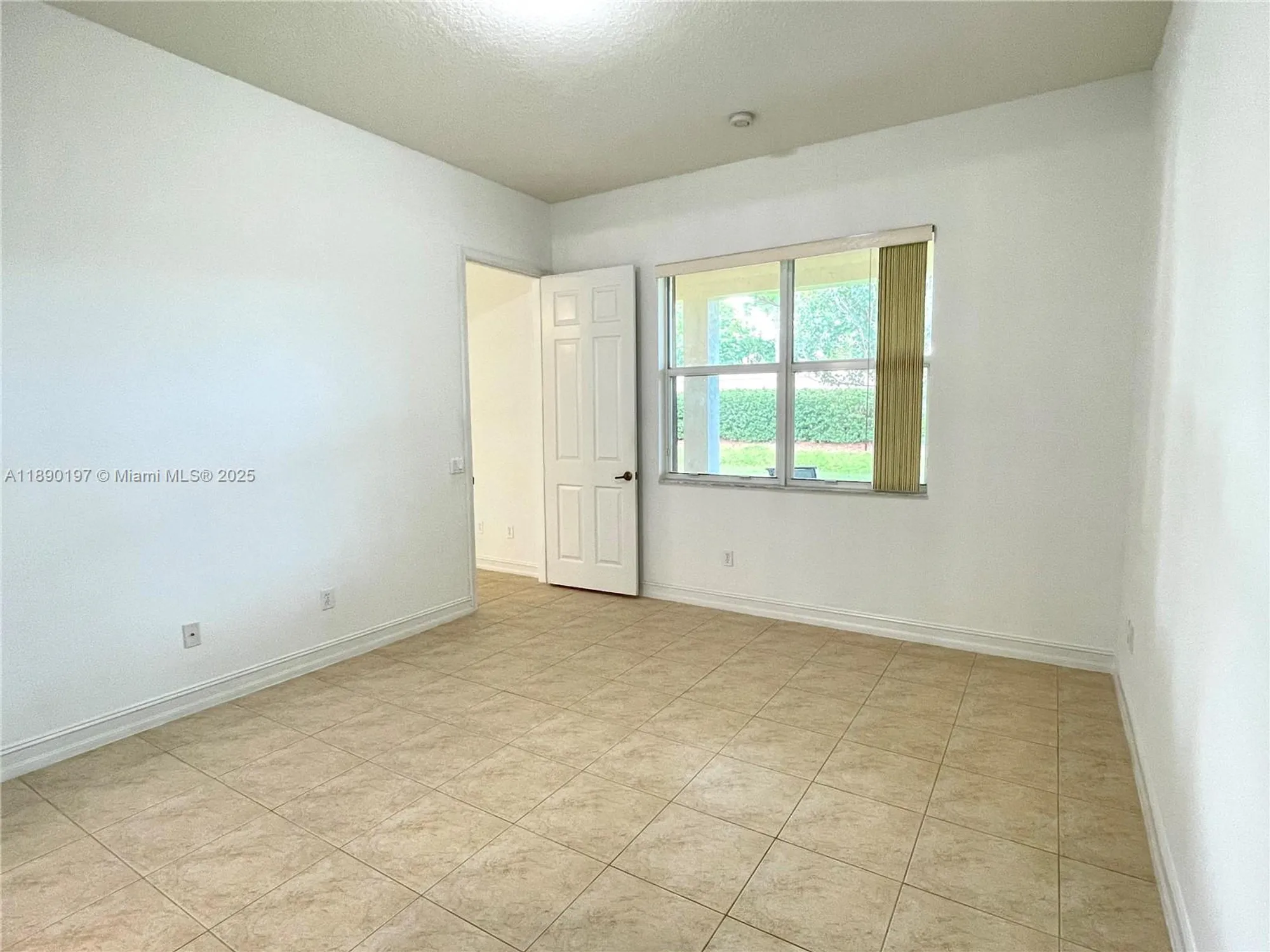 Property Slideshow image 23 of 55 | 6843 montrose way, Boynton Beach, FL, 33437