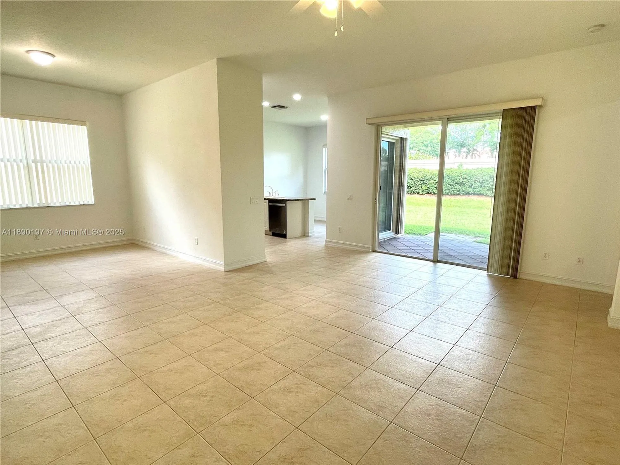 Property Slideshow image 8 of 55 | 6843 montrose way, Boynton Beach, FL, 33437