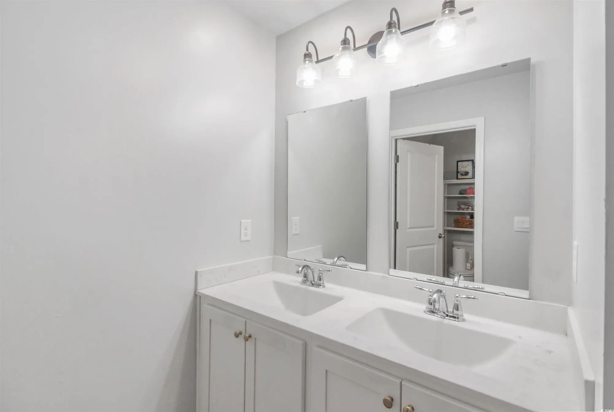 Property Slideshow image 13 of 40 | 2221 ainsley dr, Little River, SC, 29566