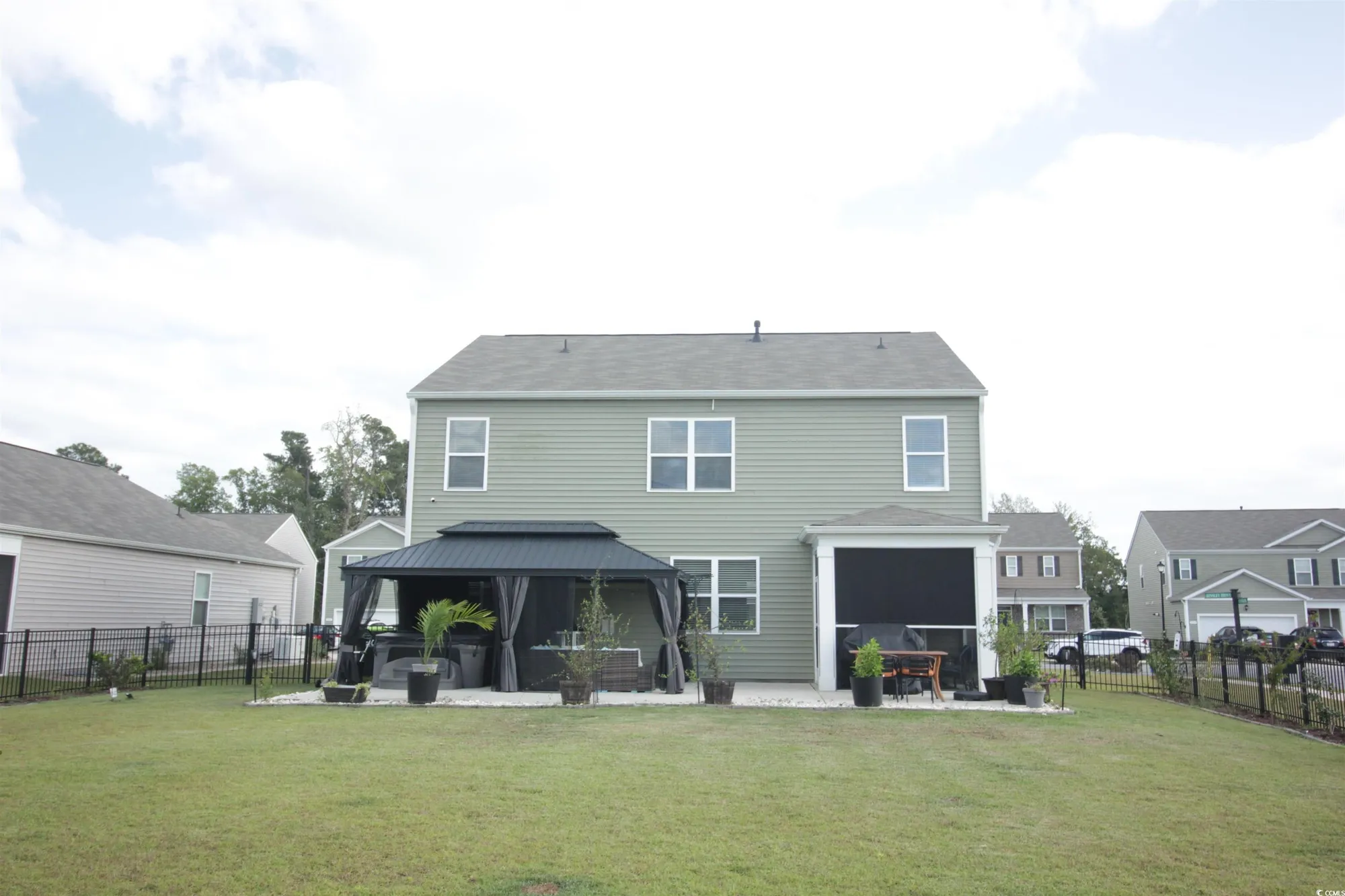 Property Slideshow image 7 of 40 | 2221 ainsley dr, Little River, SC, 29566