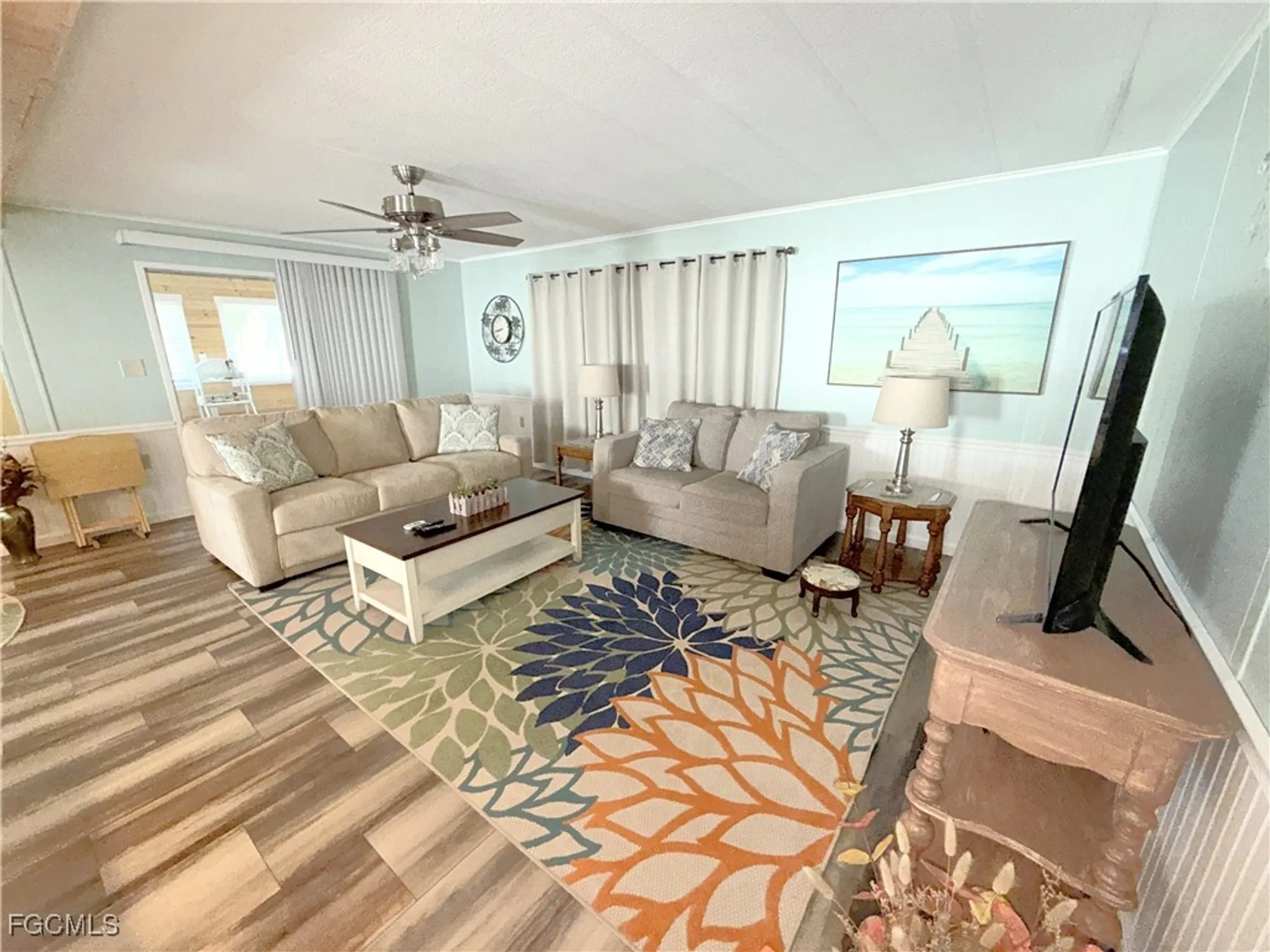 Property Slideshow image 14 of 48 | 5508 ben franklin ln, North Fort Myers, FL, 33917