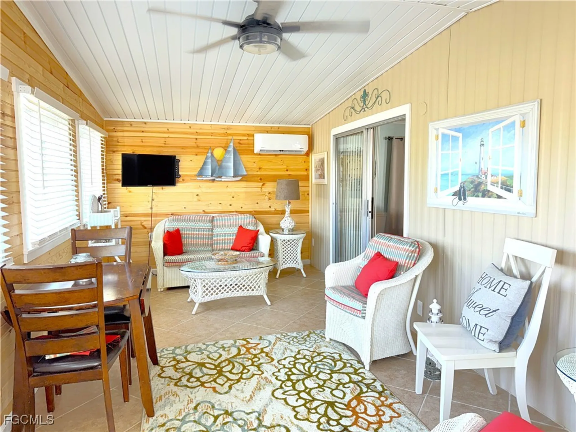 Property Slideshow image 17 of 48 | 5508 ben franklin ln, North Fort Myers, FL, 33917