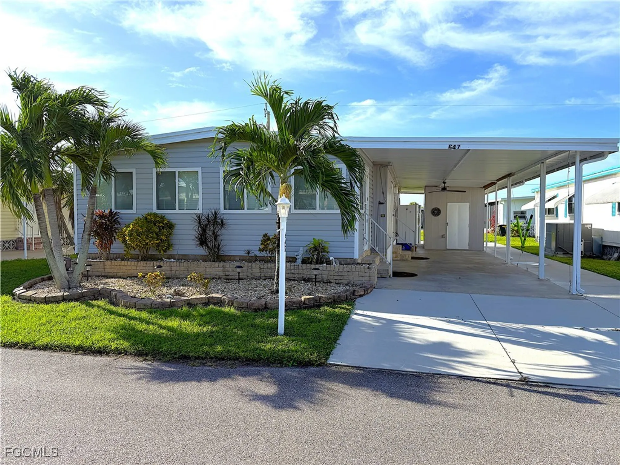 Property Slideshow image 1 of 48 | 5508 ben franklin ln, North Fort Myers, FL, 33917