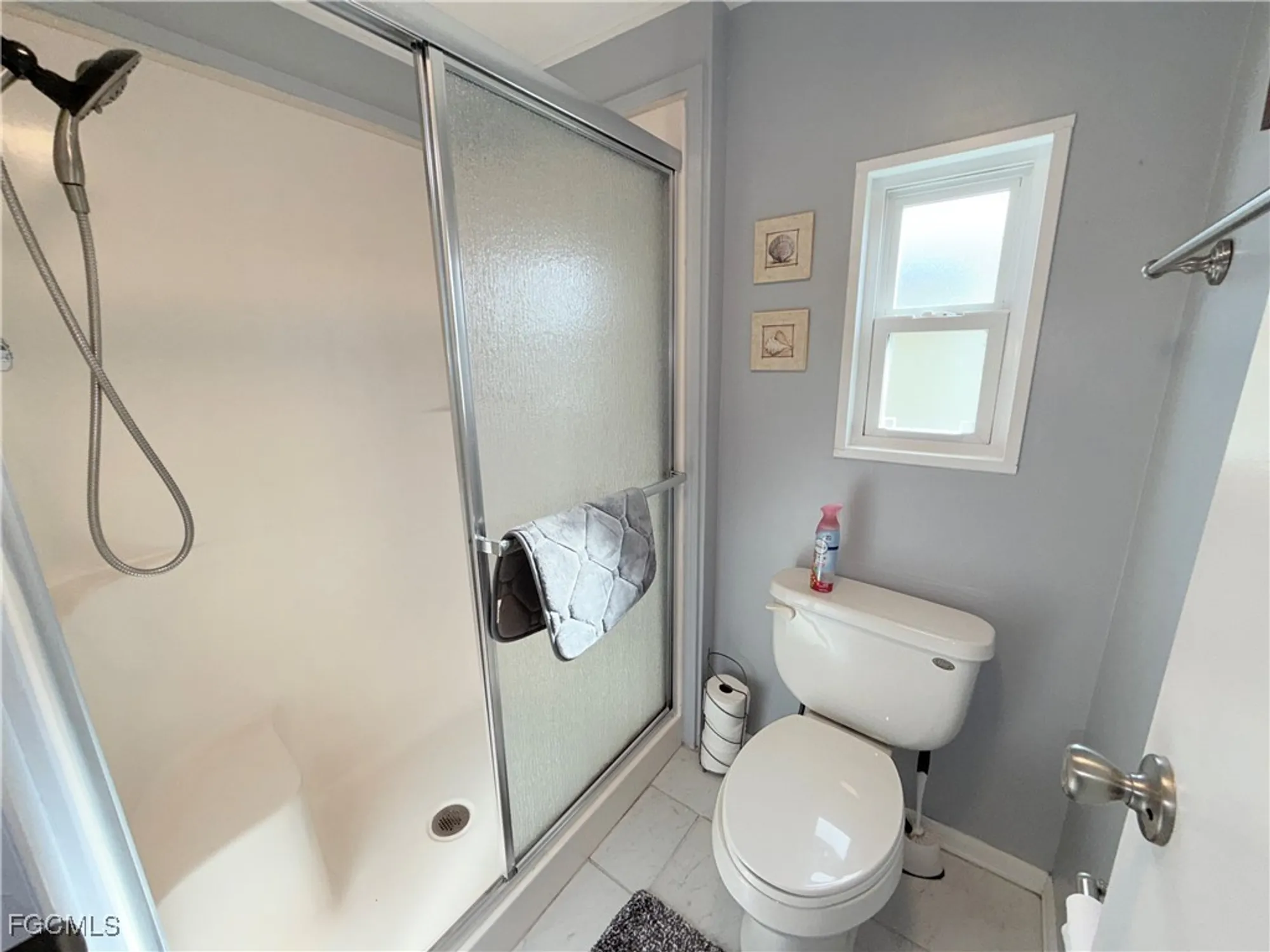 Property Slideshow image 29 of 48 | 5508 ben franklin ln, North Fort Myers, FL, 33917