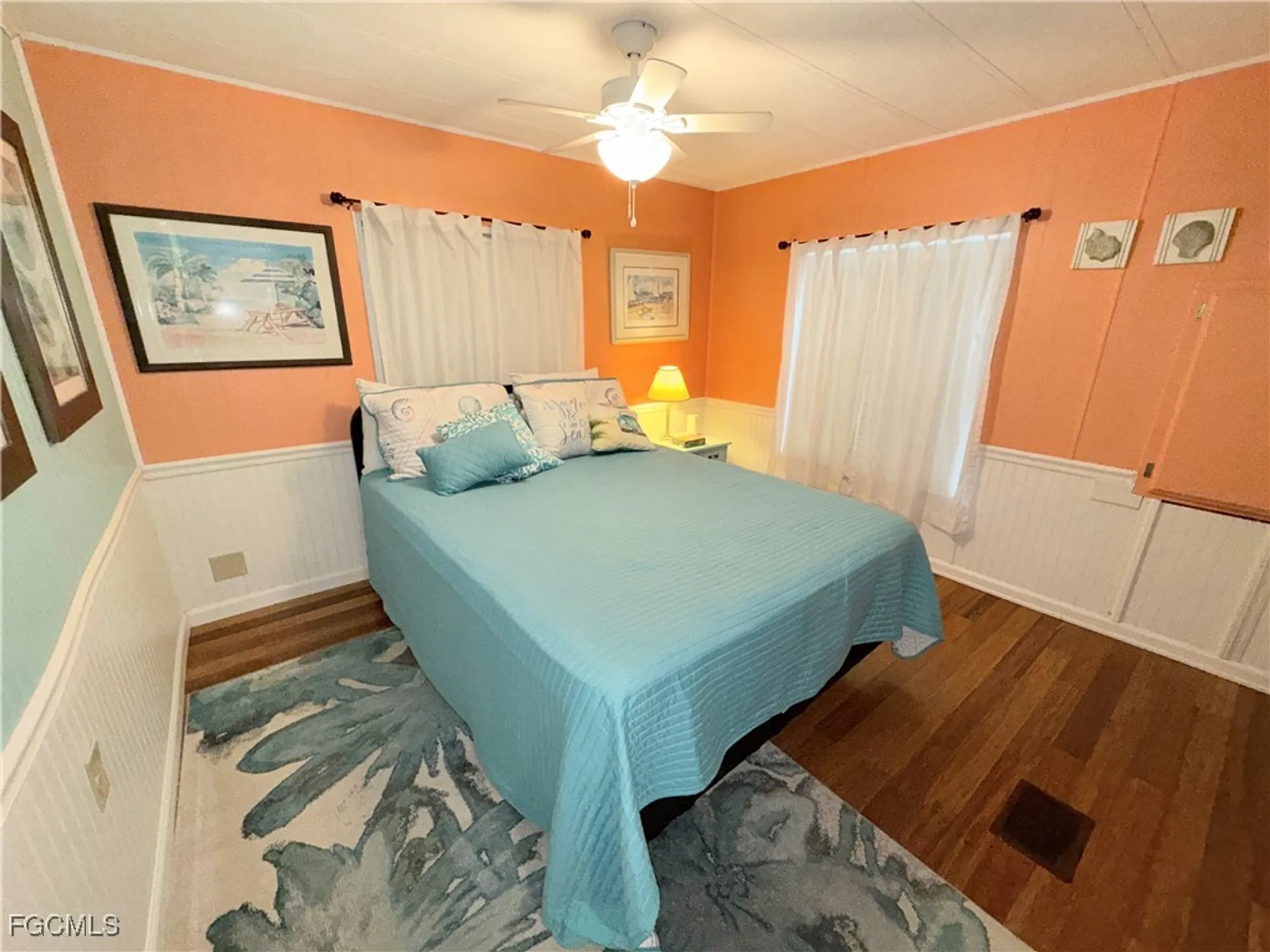 Property Slideshow image 22 of 48 | 5508 ben franklin ln, North Fort Myers, FL, 33917