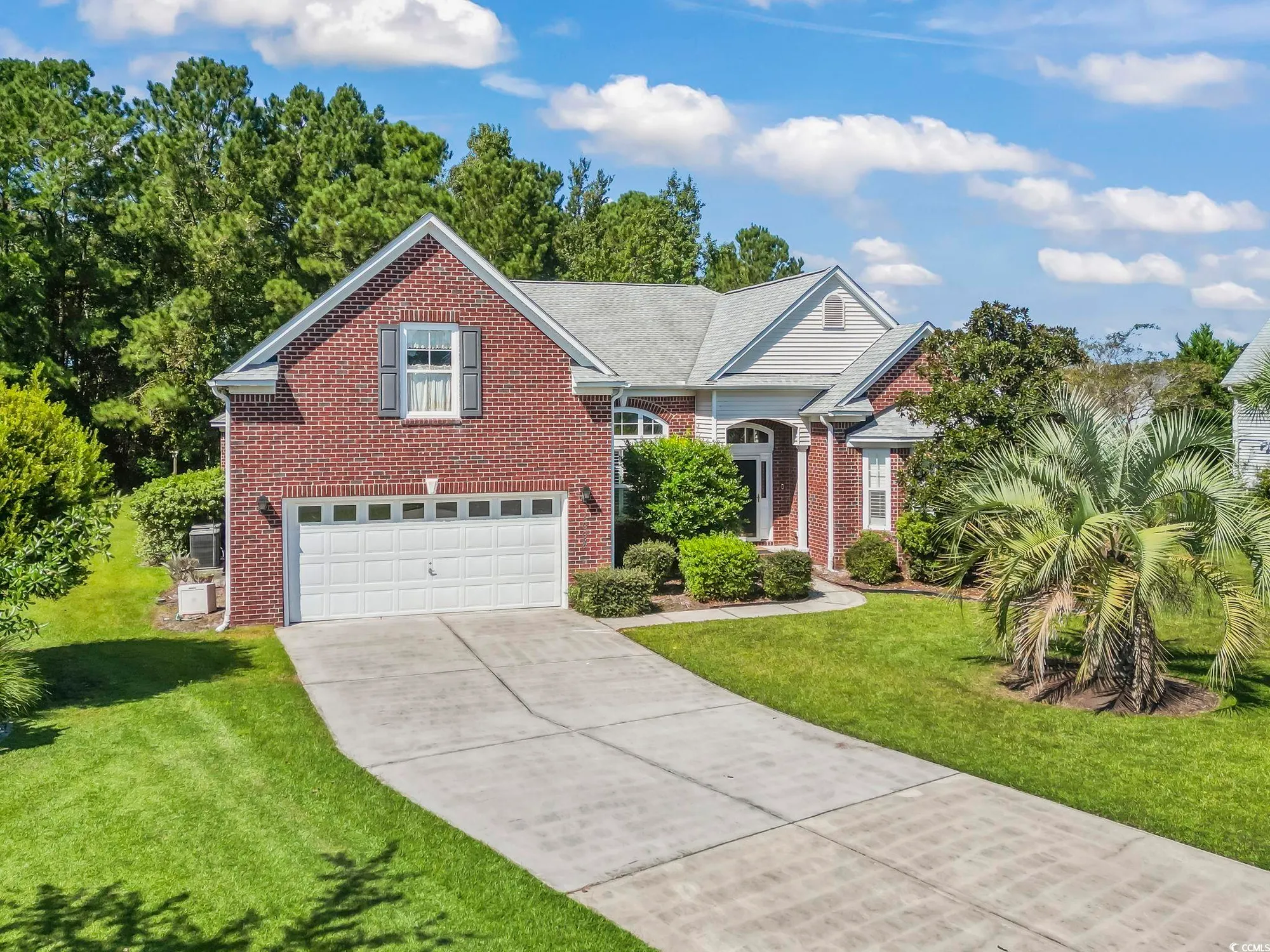 Property Slideshow image 1 of 40 | 1004 blackburn ct, Myrtle Beach, SC, 29579