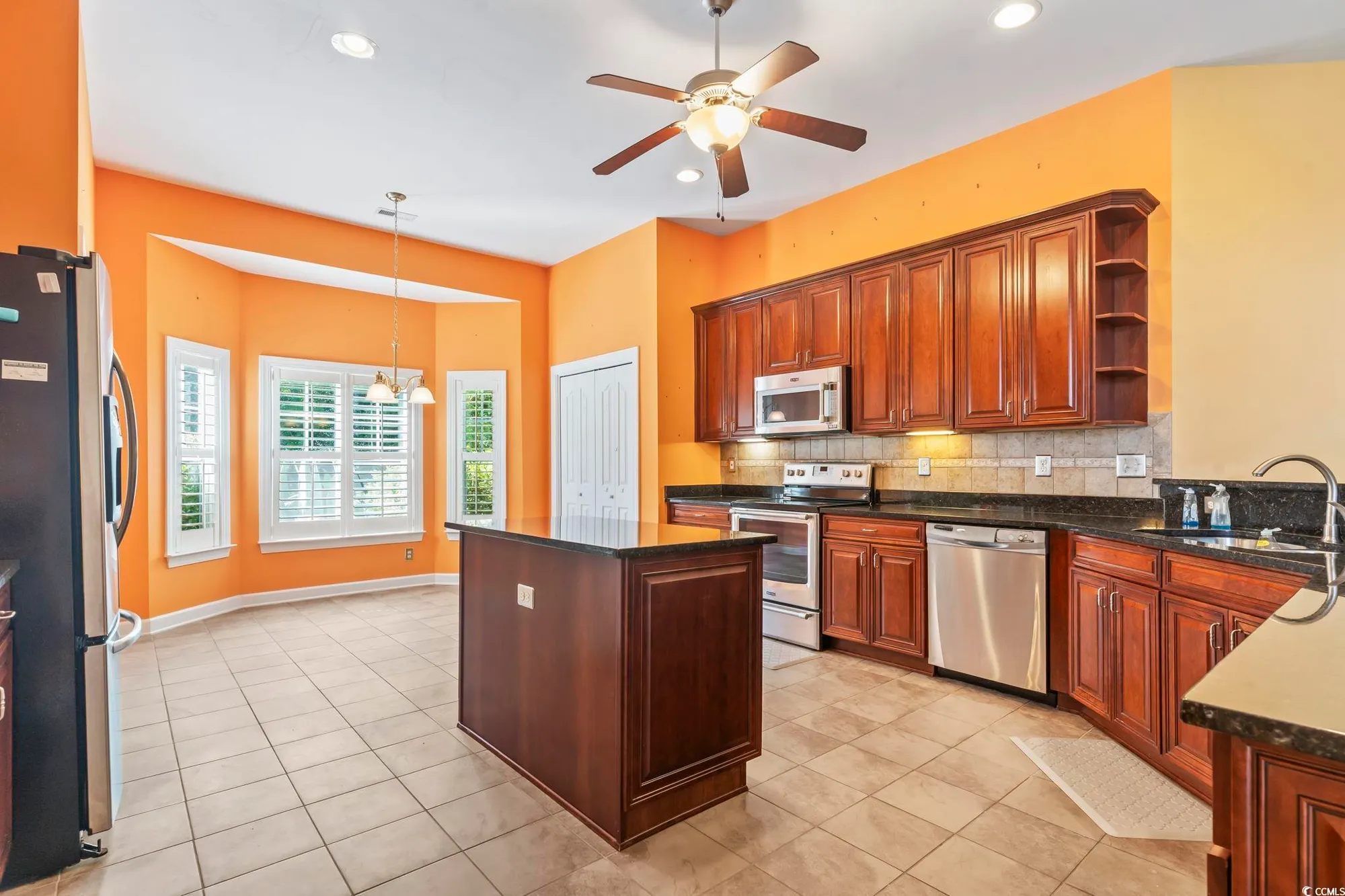 Property Slideshow image 11 of 40 | 1004 blackburn ct, Myrtle Beach, SC, 29579