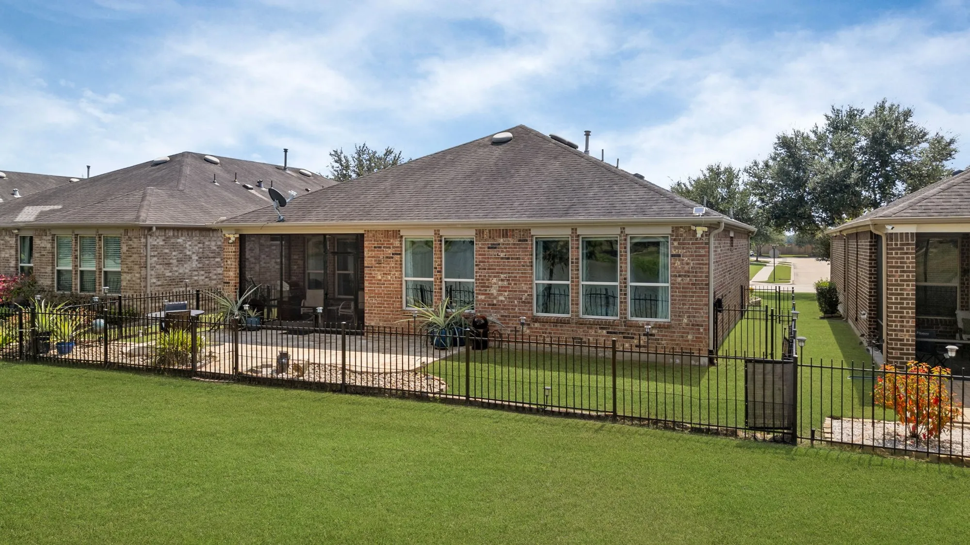 Property Slideshow image 44 of 50 | 3503 anchor cv, Richmond, TX, 77469