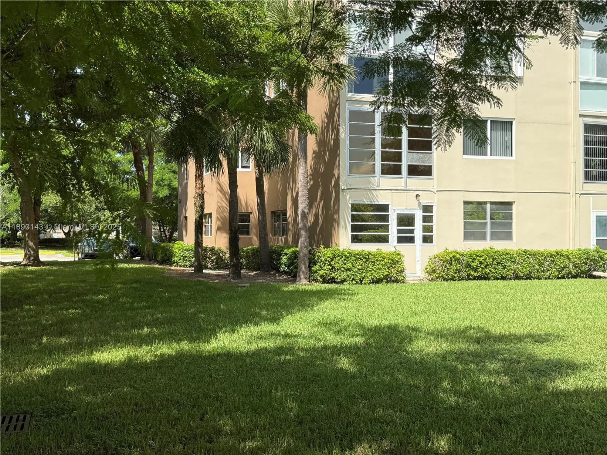 Property Slideshow image 39 of 46 | 1602 abaco dr k2, Coconut Creek, FL, 33066