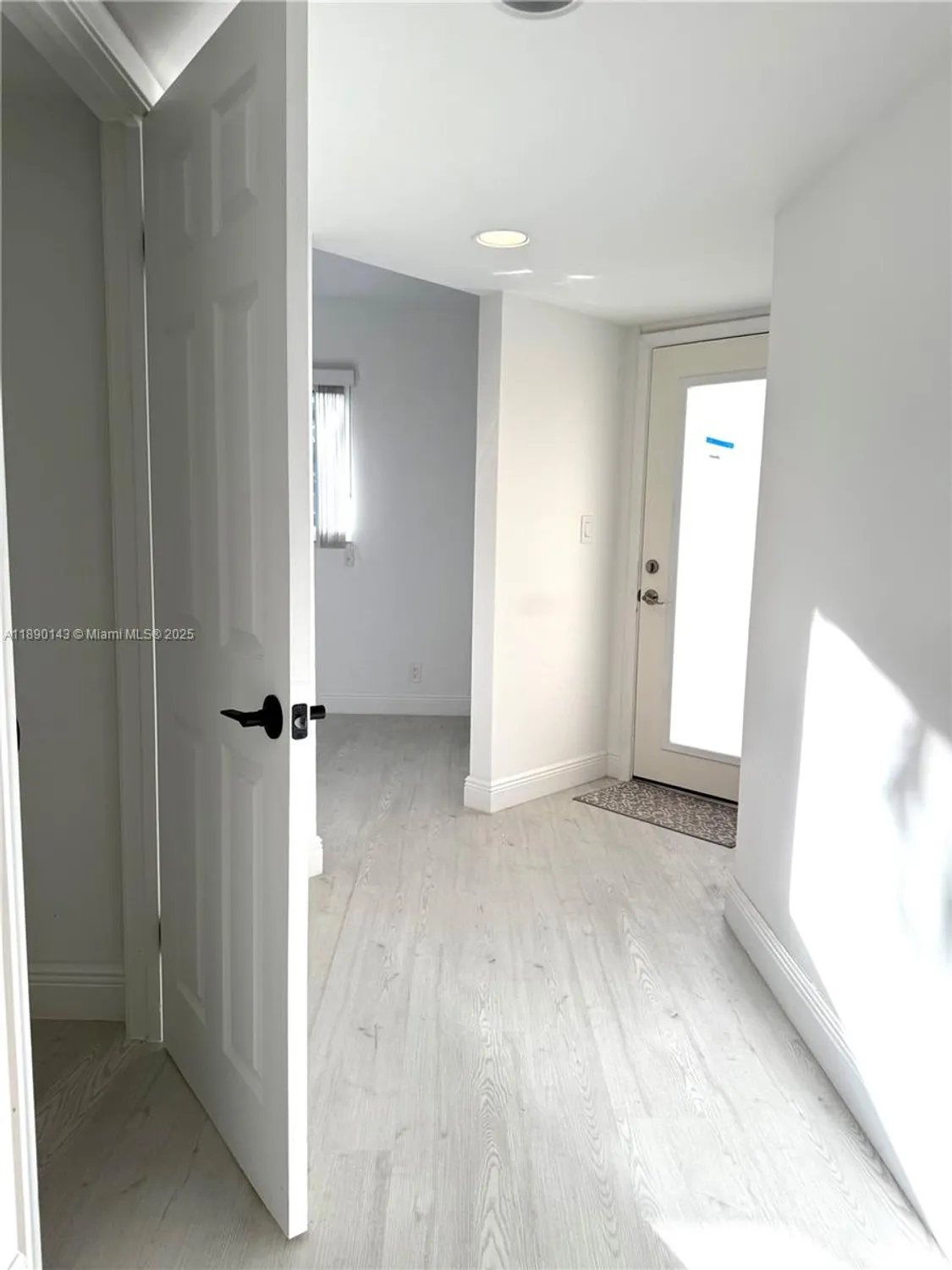 Property Slideshow image 4 of 46 | 1602 abaco dr k2, Coconut Creek, FL, 33066