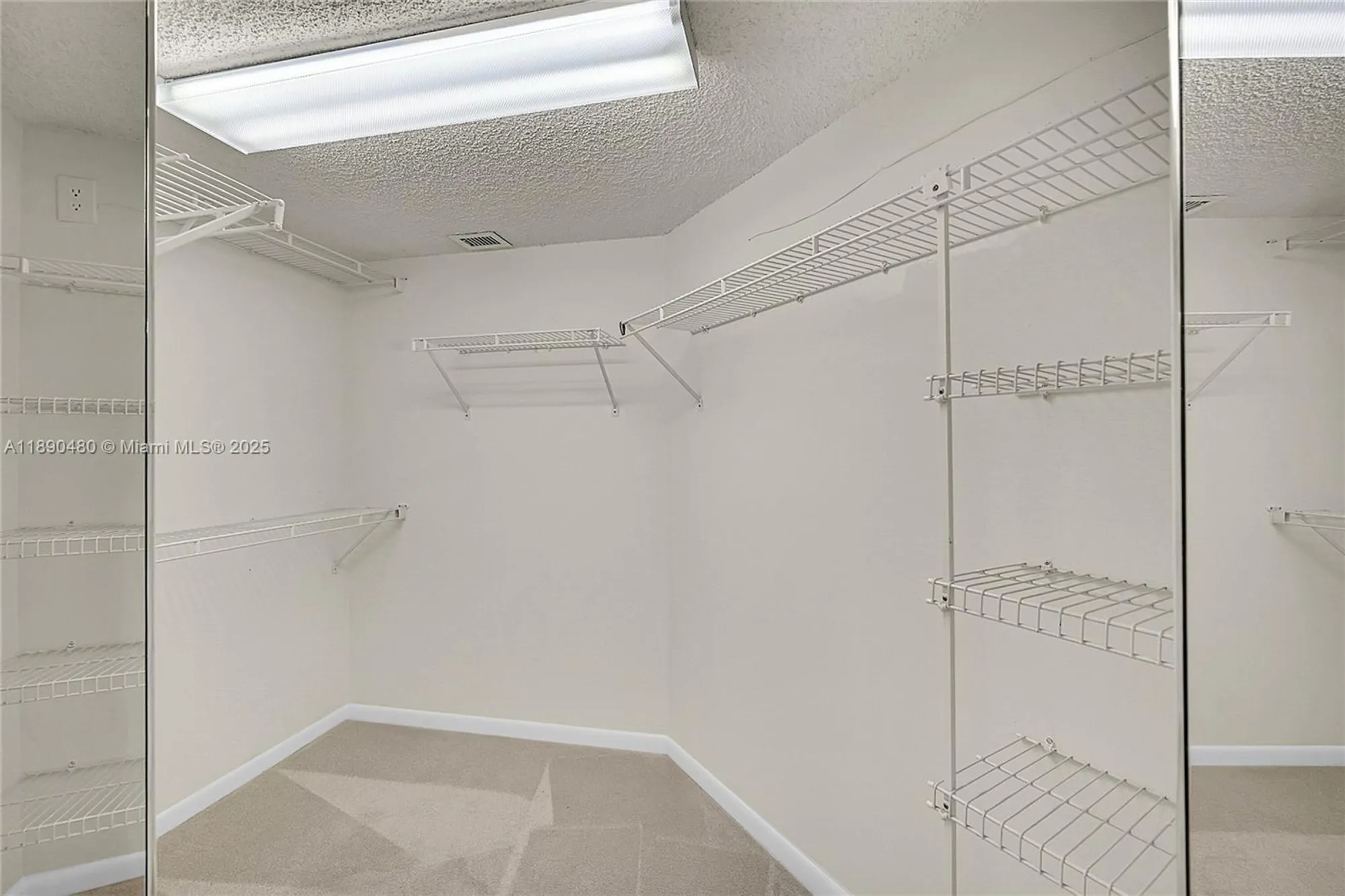Property Slideshow image 18 of 41 | 1604 abaco dr b3, Coconut Creek, FL, 33066