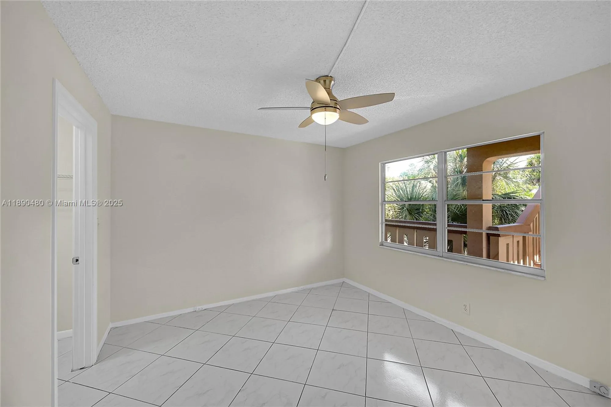 Property Slideshow image 21 of 41 | 1604 abaco dr b3, Coconut Creek, FL, 33066