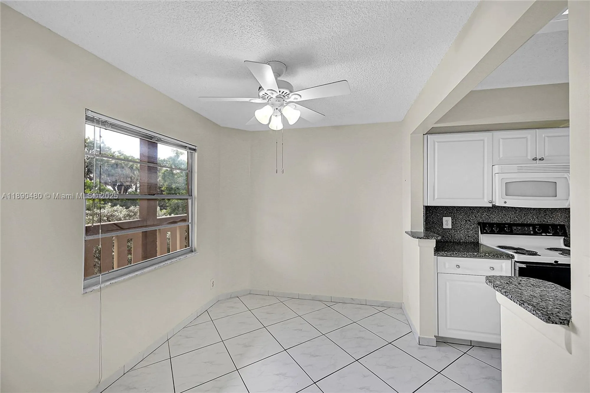 Property Slideshow image 4 of 41 | 1604 abaco dr b3, Coconut Creek, FL, 33066