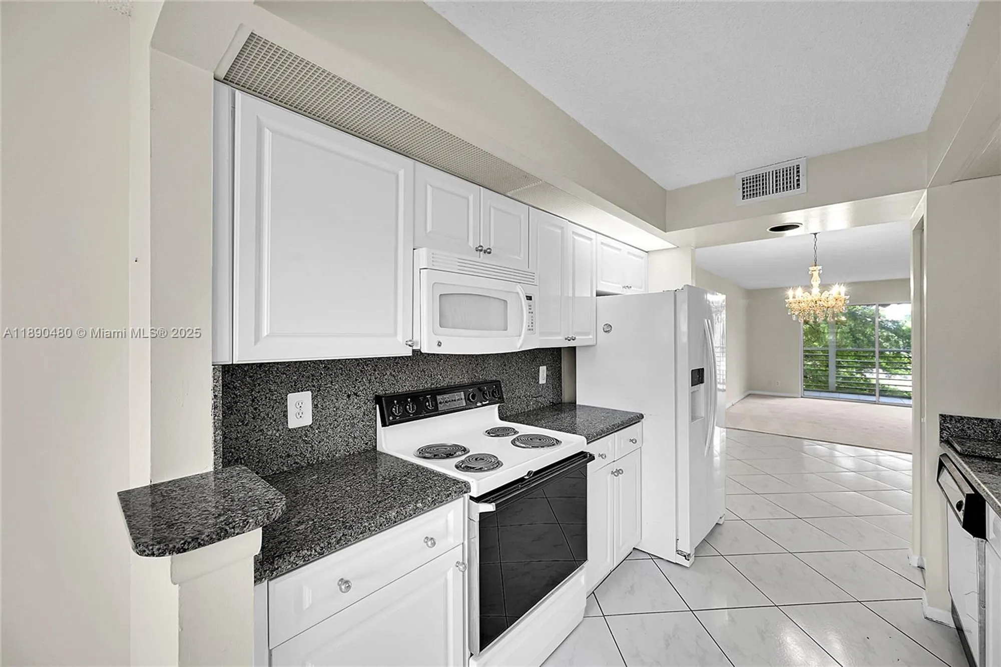 Property Slideshow image 6 of 41 | 1604 abaco dr b3, Coconut Creek, FL, 33066