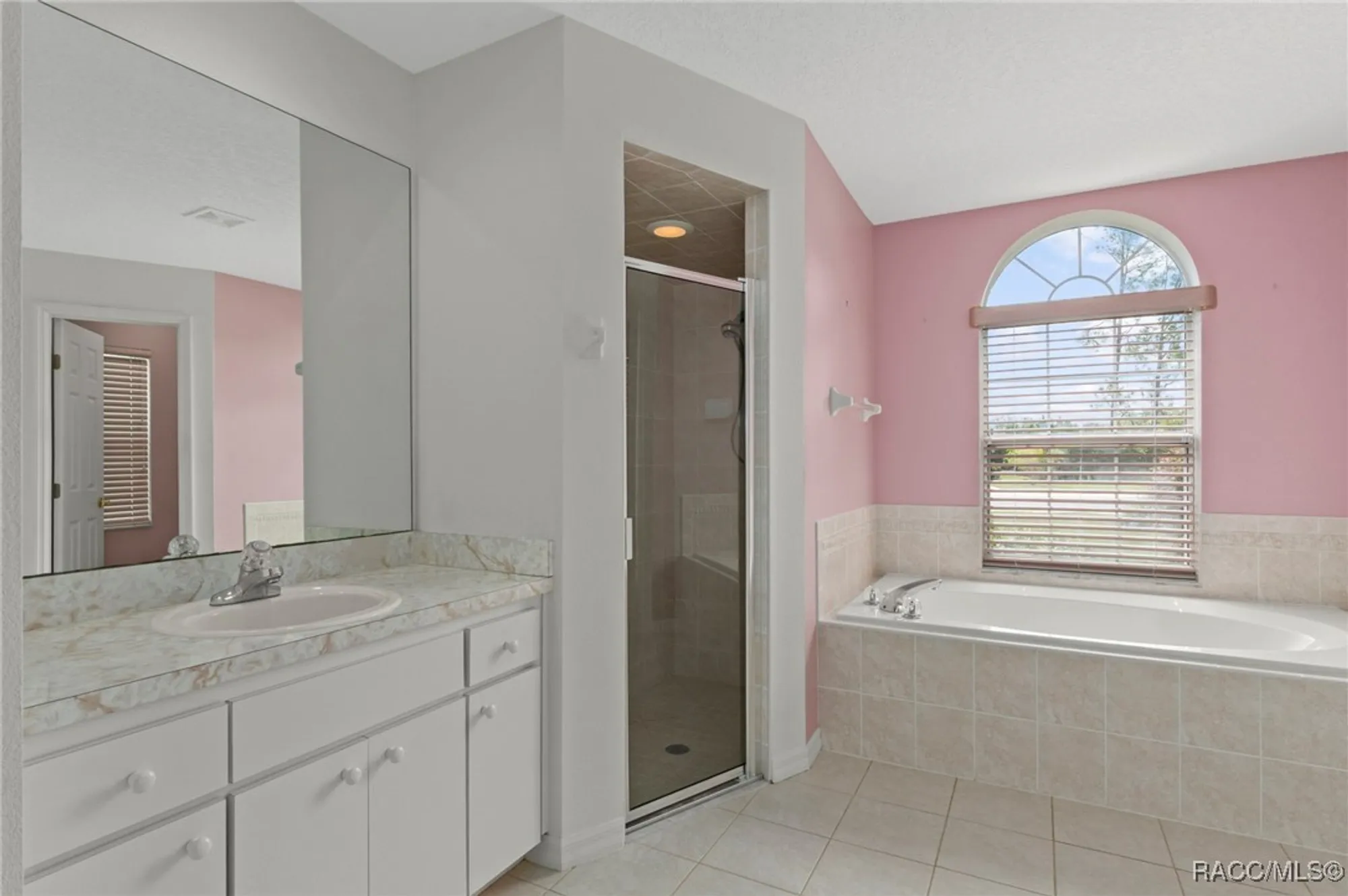 Property Slideshow image 20 of 76 | 3825 e arbor lakes dr, Hernando, FL, 34442
