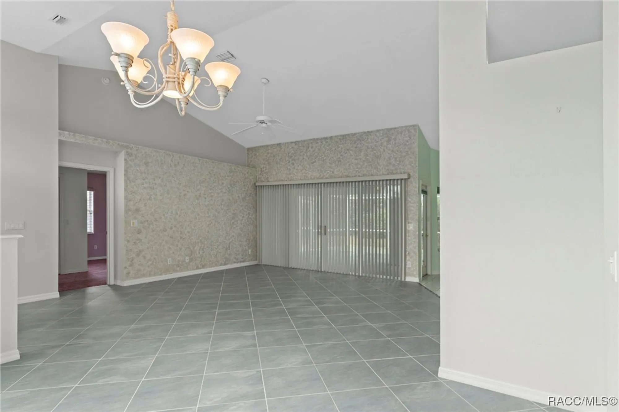 Property Slideshow image 9 of 76 | 3825 e arbor lakes dr, Hernando, FL, 34442