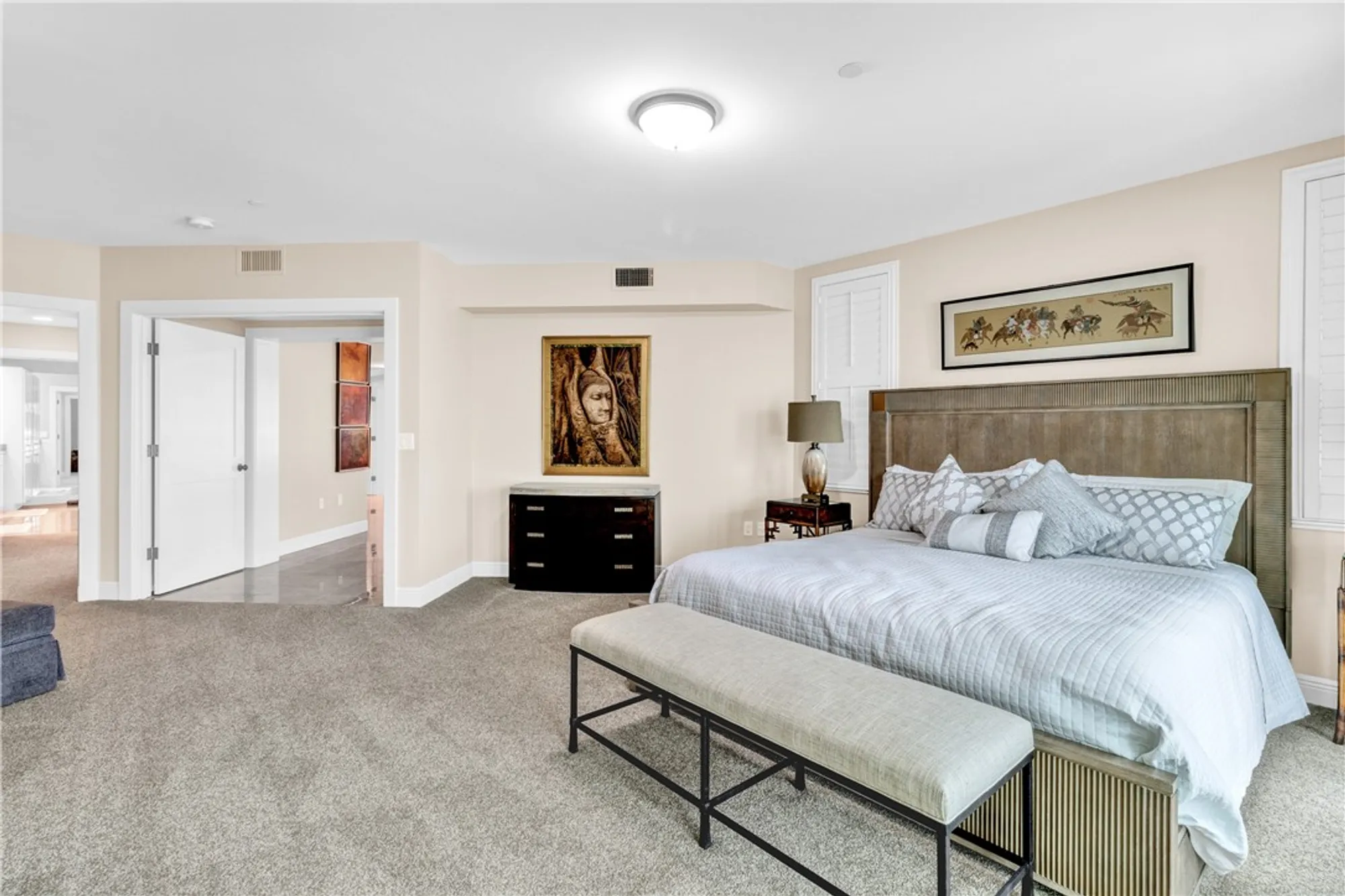 Property Slideshow image 12 of 36 | 5320 w harbor village dr apt 201, Vero Beach, FL, 32967