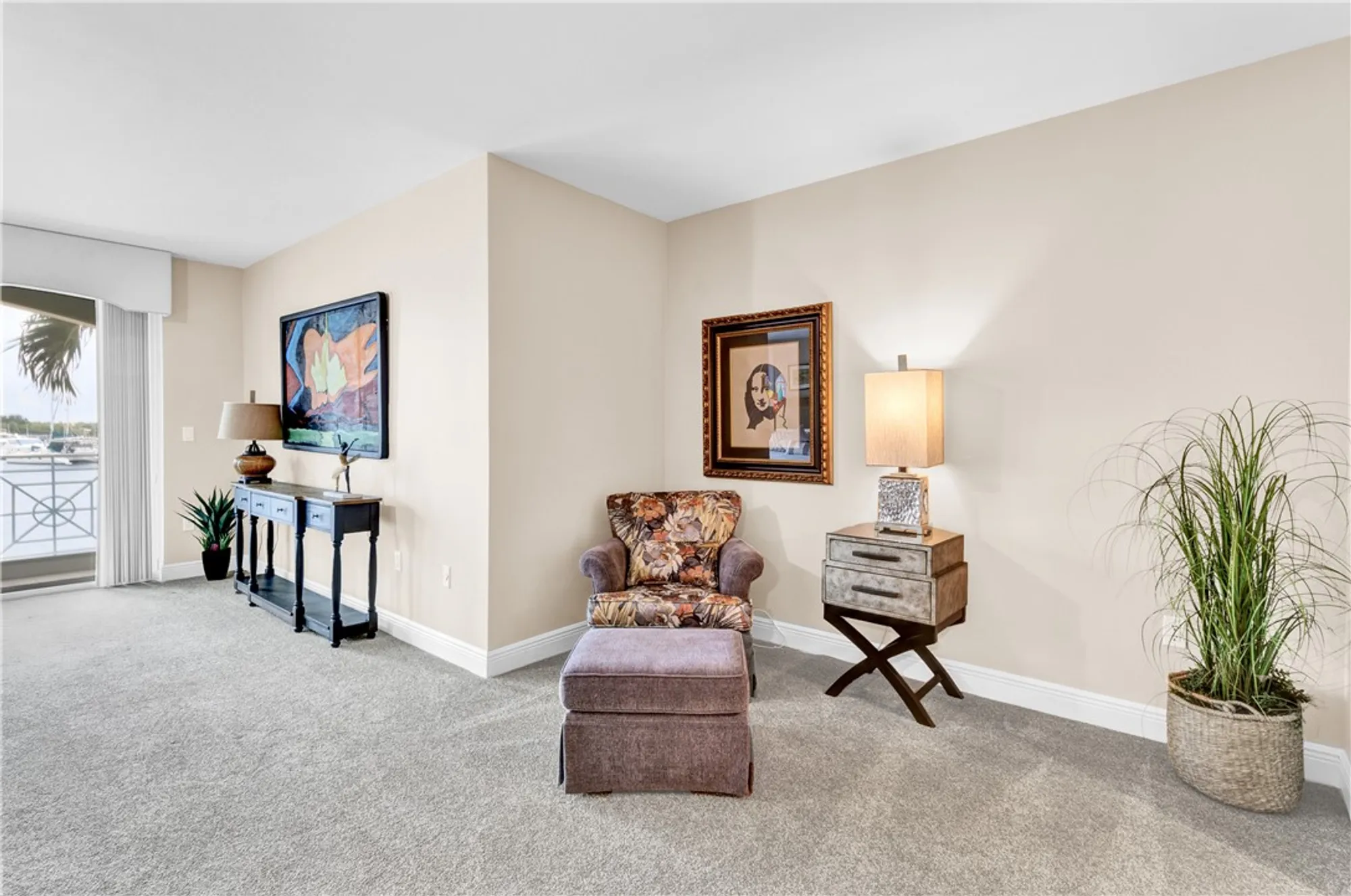 Property Slideshow image 13 of 36 | 5320 w harbor village dr apt 201, Vero Beach, FL, 32967