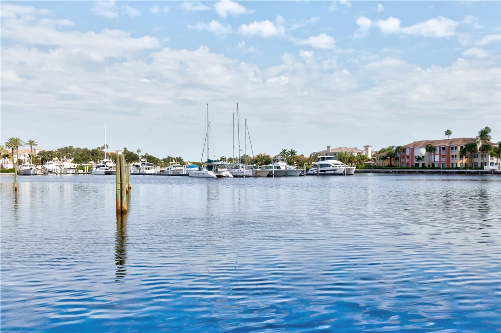Property Slideshow image 31 of 36 | 5320 w harbor village dr apt 201, Vero Beach, FL, 32967
