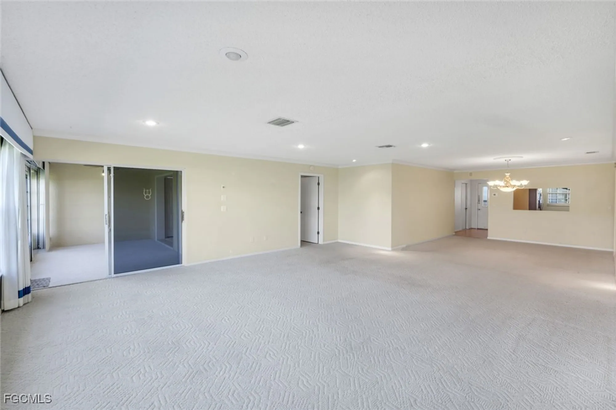 Property Slideshow image 11 of 37 | 1351 medinah dr, Fort Myers, FL, 33919