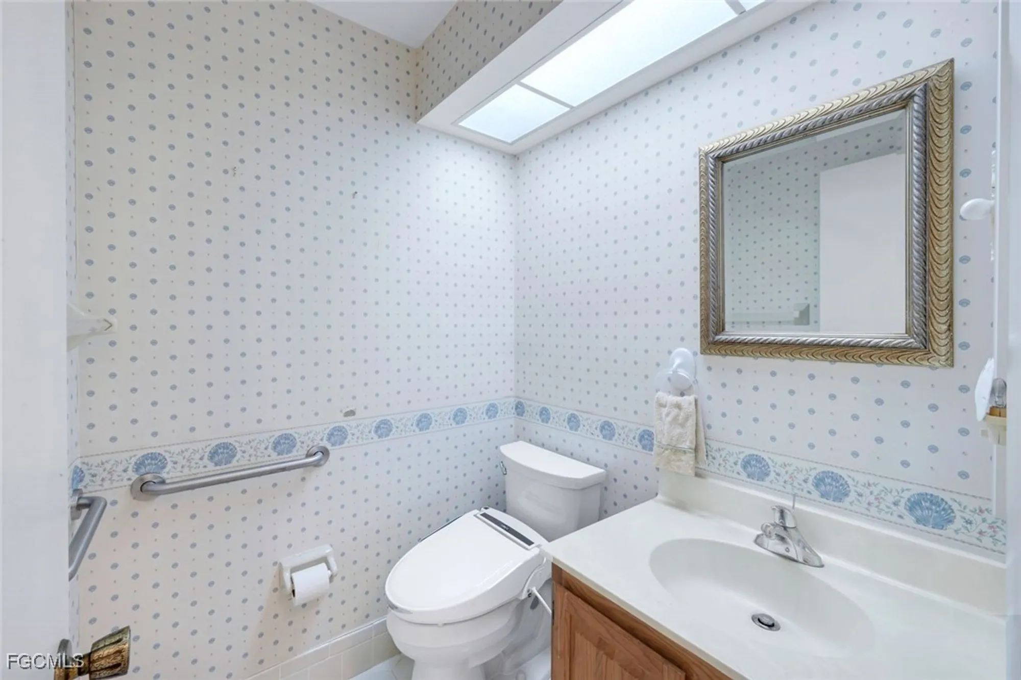 Property Slideshow image 23 of 37 | 1351 medinah dr, Fort Myers, FL, 33919