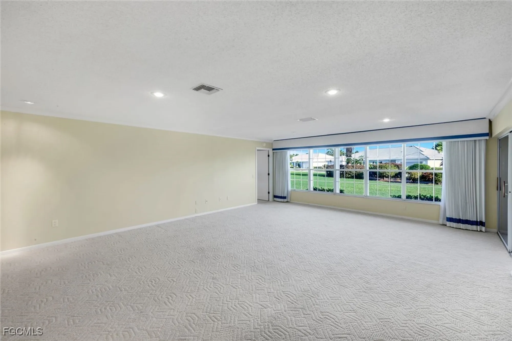 Property Slideshow image 3 of 37 | 1351 medinah dr, Fort Myers, FL, 33919