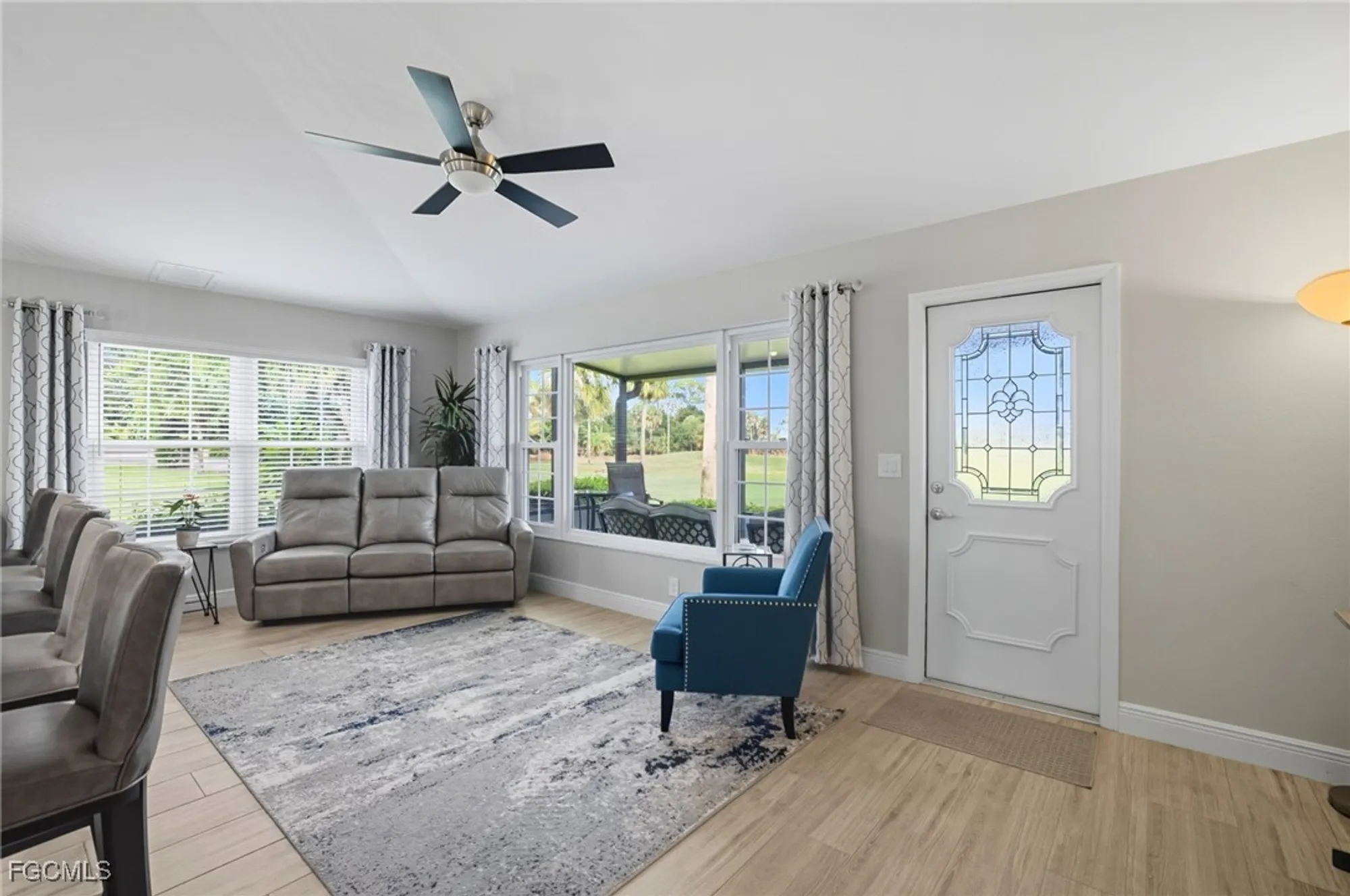 Property Slideshow image 28 of 36 | 1203 n brandywine cir, Fort Myers, FL, 33919