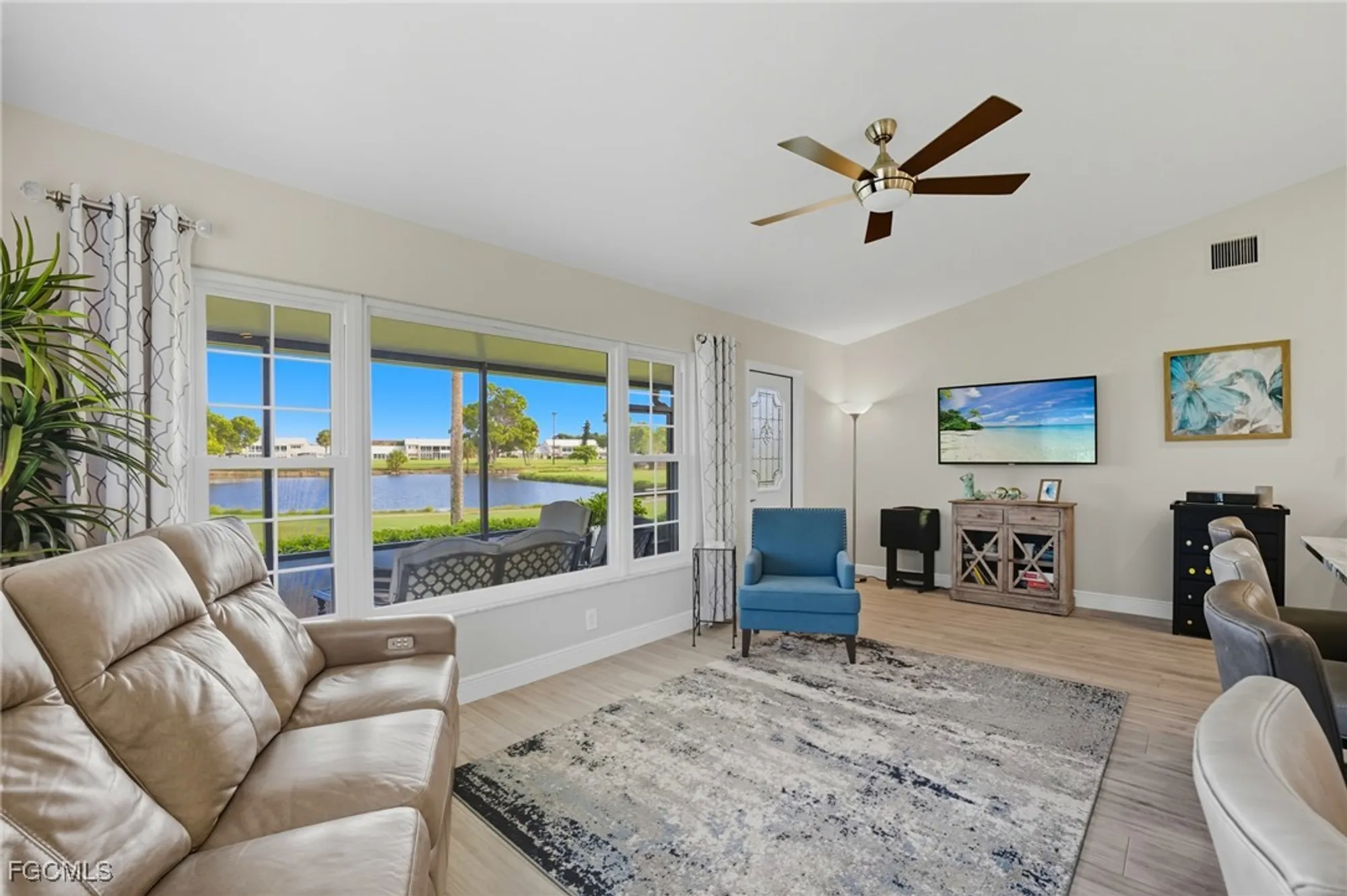Property Slideshow image 29 of 36 | 1203 n brandywine cir, Fort Myers, FL, 33919