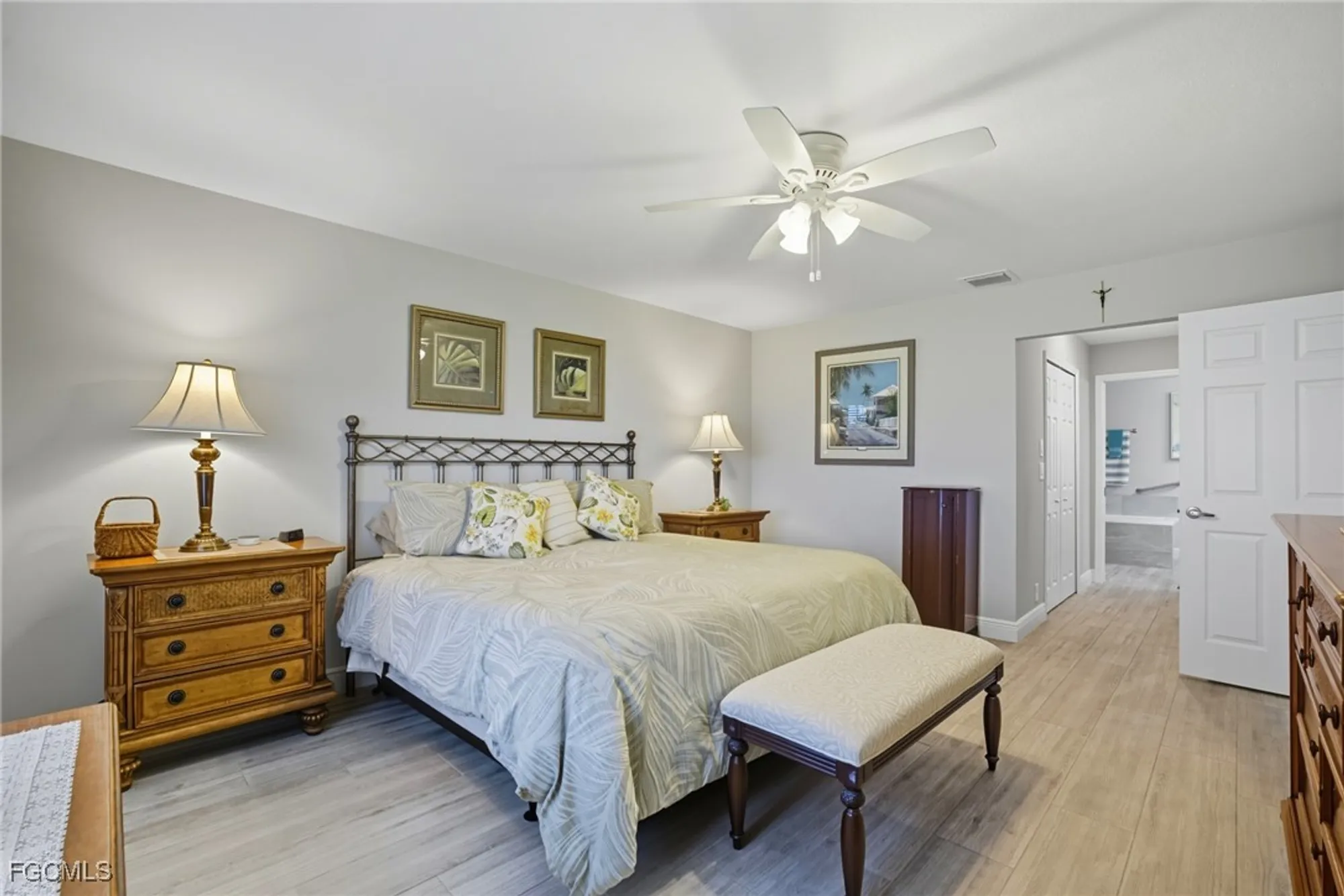 Property Slideshow image 21 of 36 | 1203 n brandywine cir, Fort Myers, FL, 33919