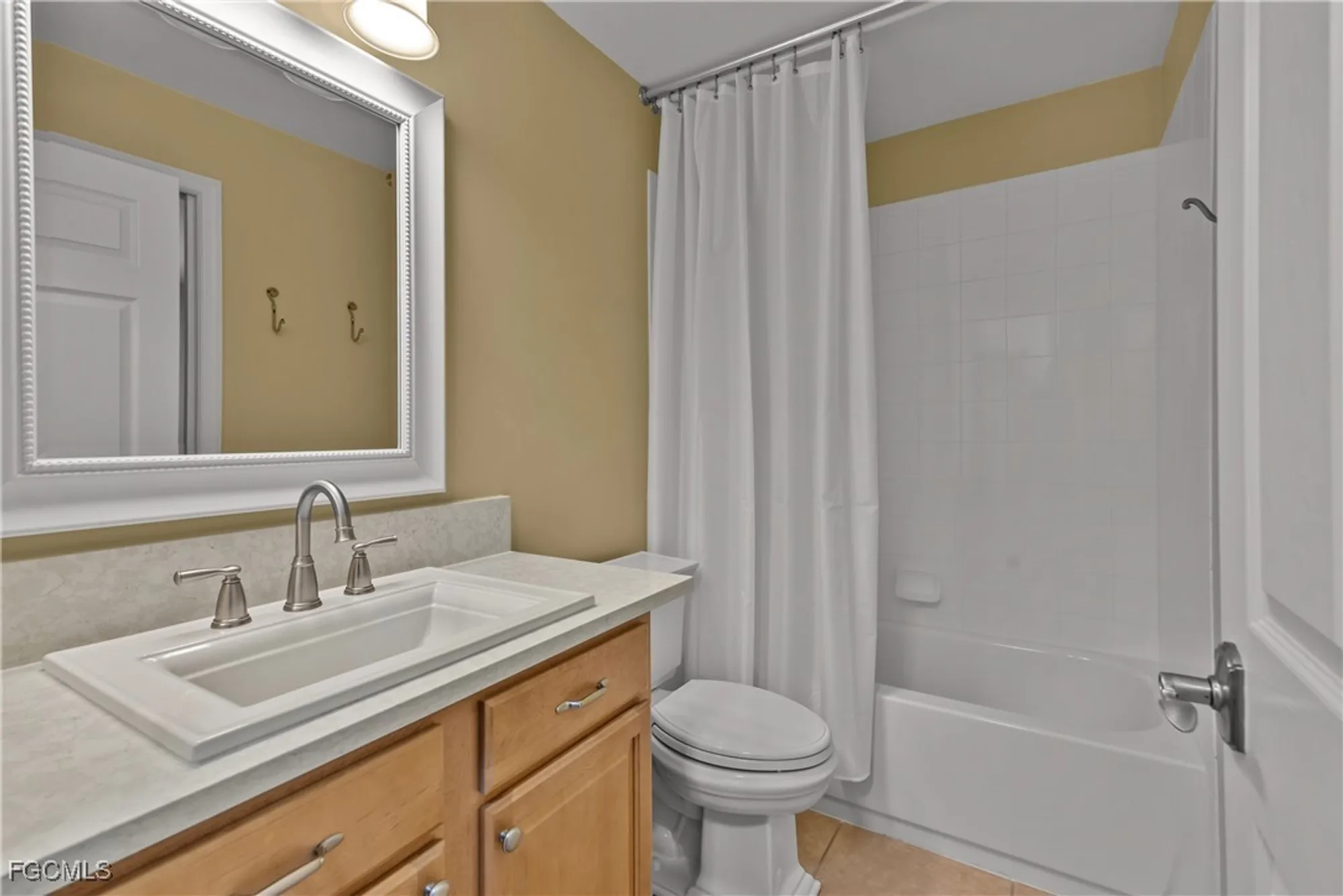 Property Slideshow image 16 of 30 | 9062 shadow glen way, Fort Myers, FL, 33913