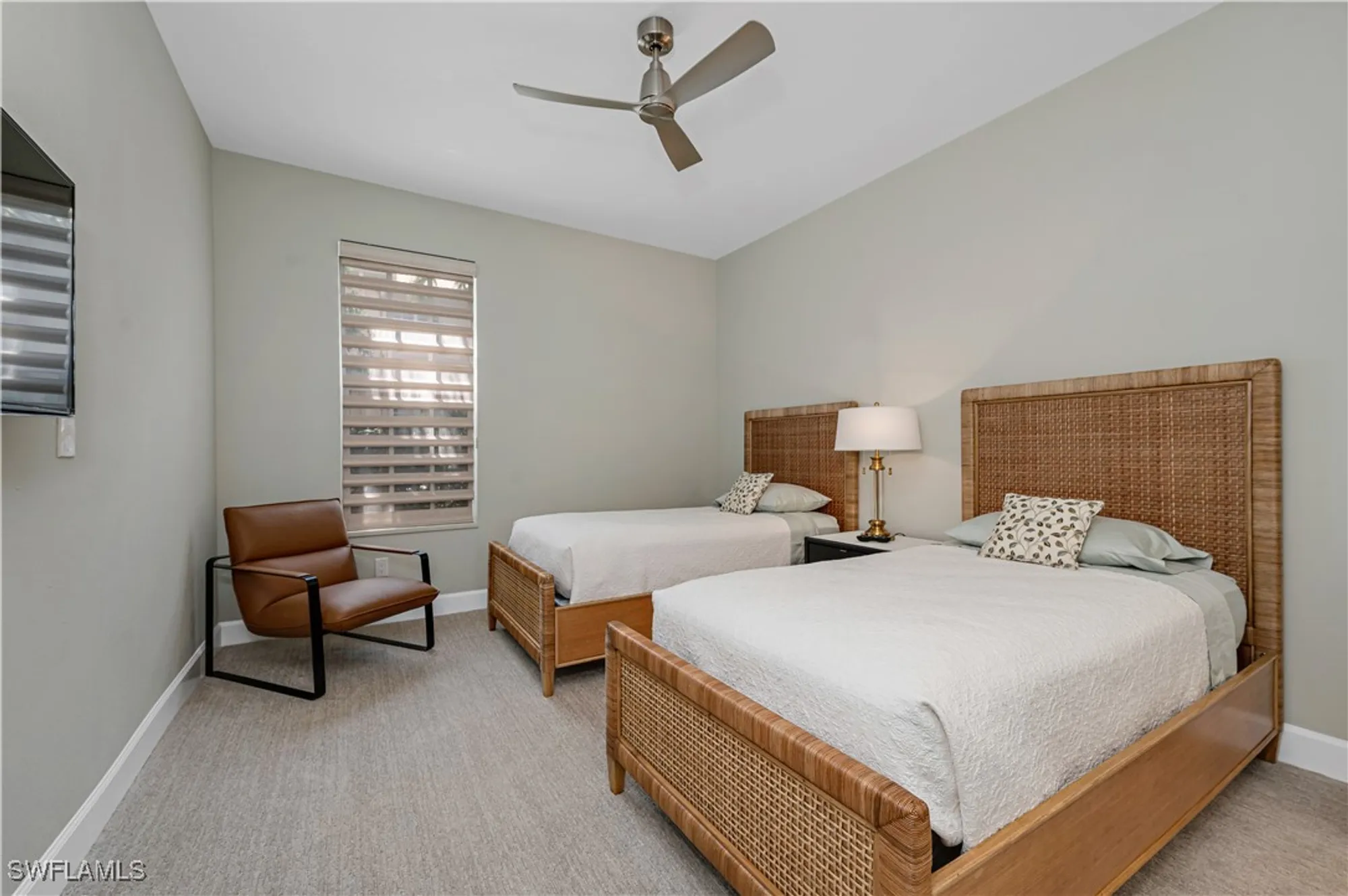 Property Slideshow image 11 of 17 | 6865 san marino dr apt 302a, Naples, FL, 34108