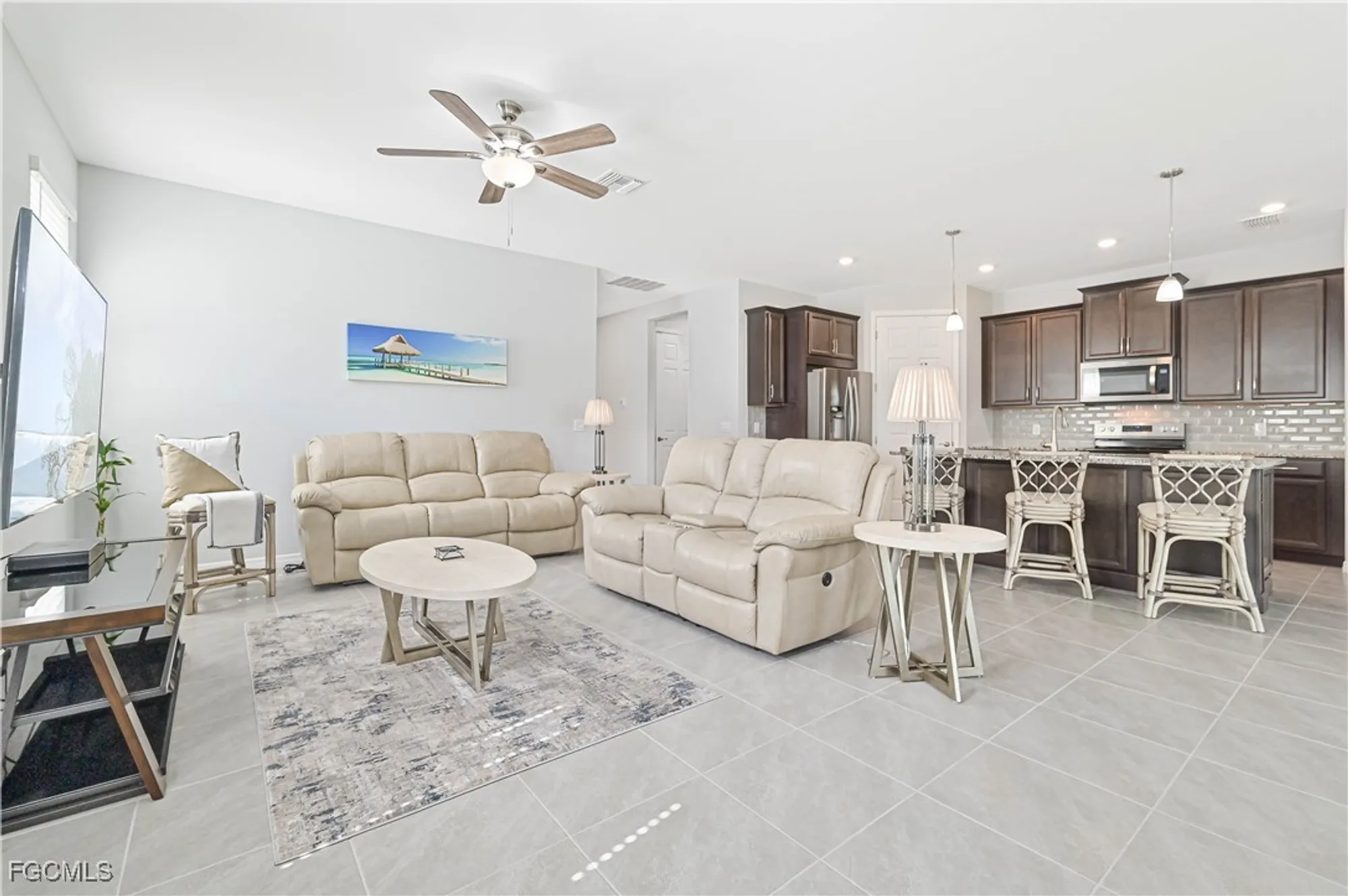 Property Slideshow image 15 of 43 | 3242 apple blossom dr, Alva, FL, 33920