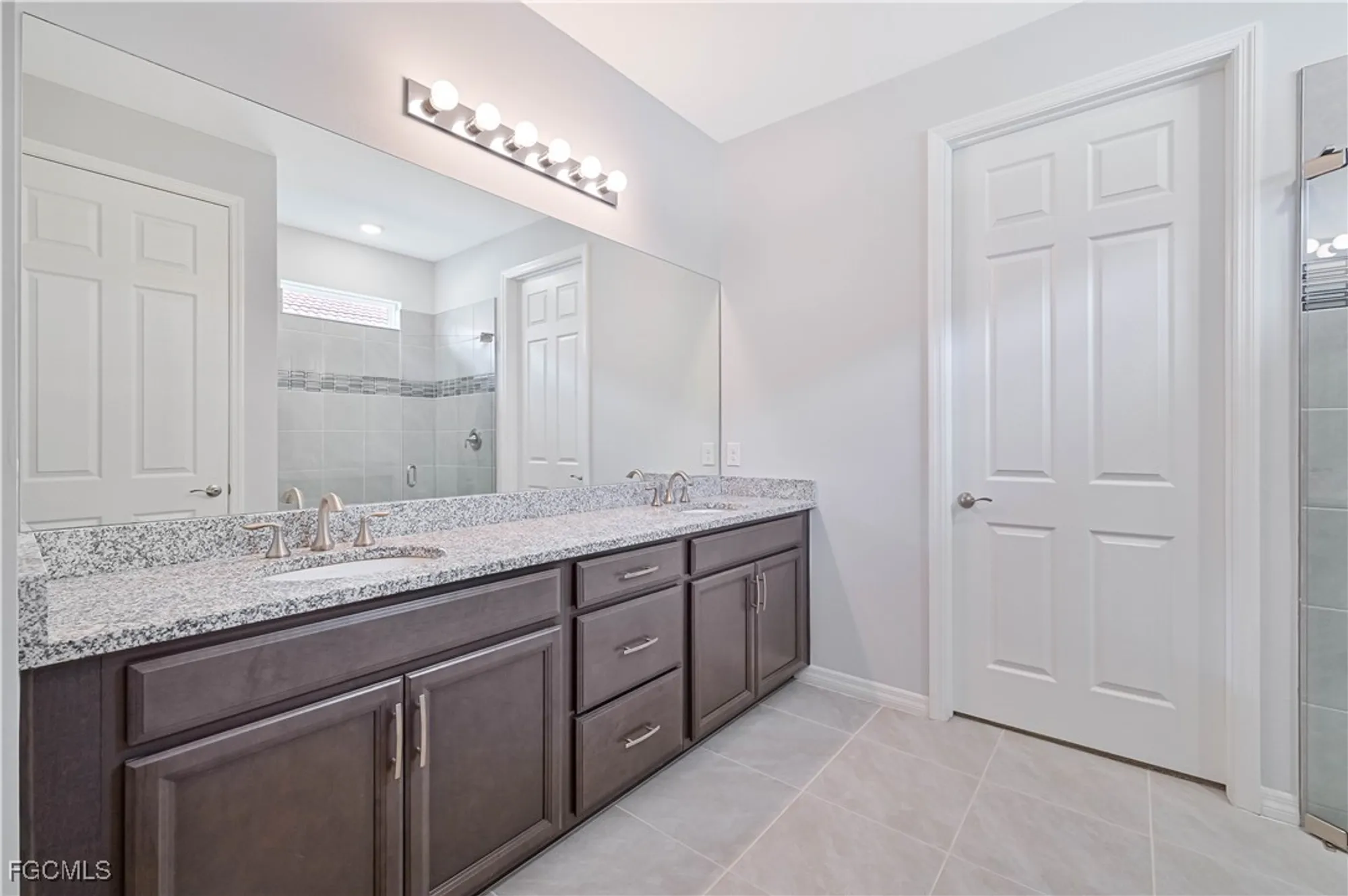 Property Slideshow image 29 of 43 | 3242 apple blossom dr, Alva, FL, 33920