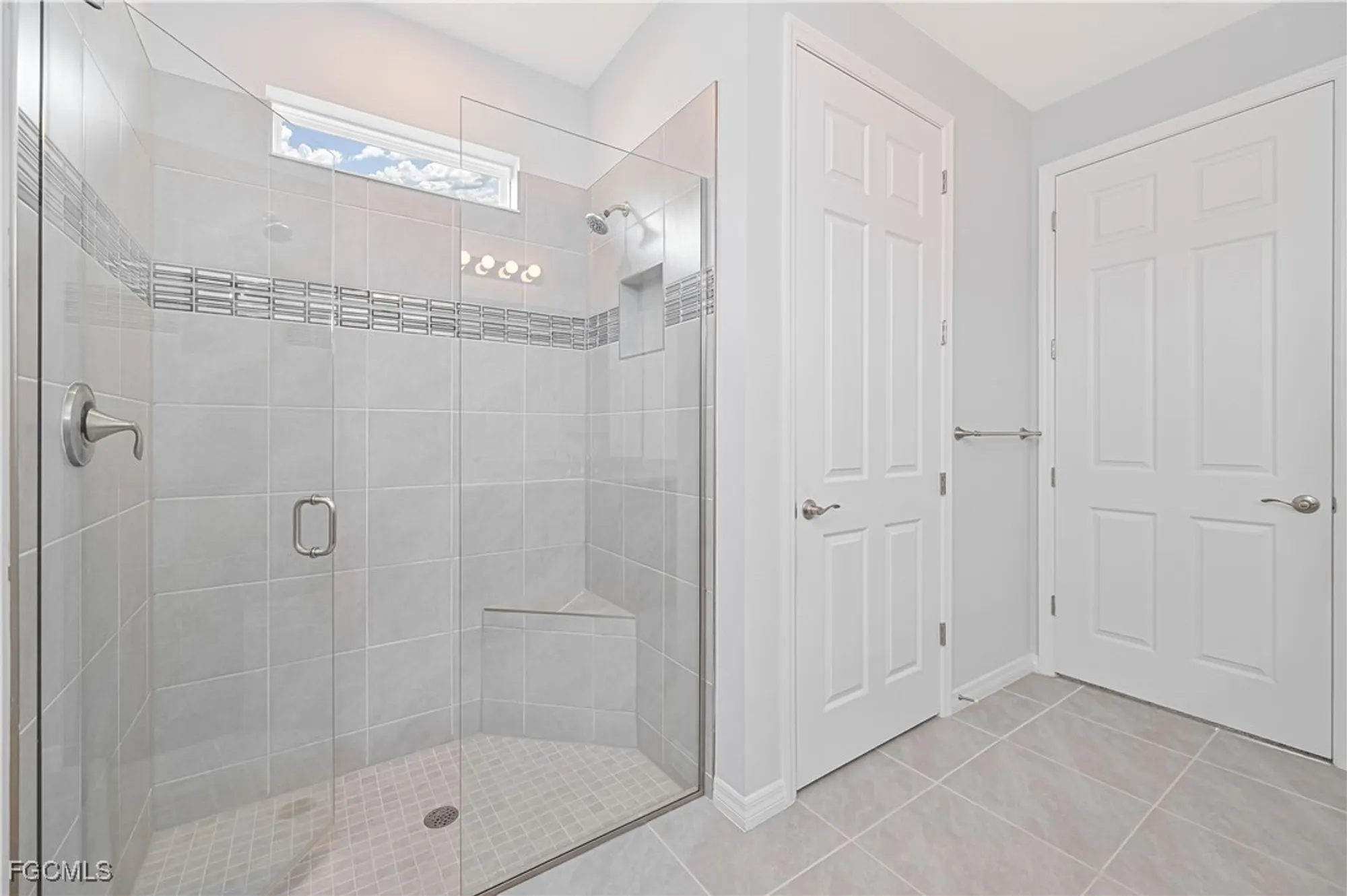 Property Slideshow image 30 of 43 | 3242 apple blossom dr, Alva, FL, 33920