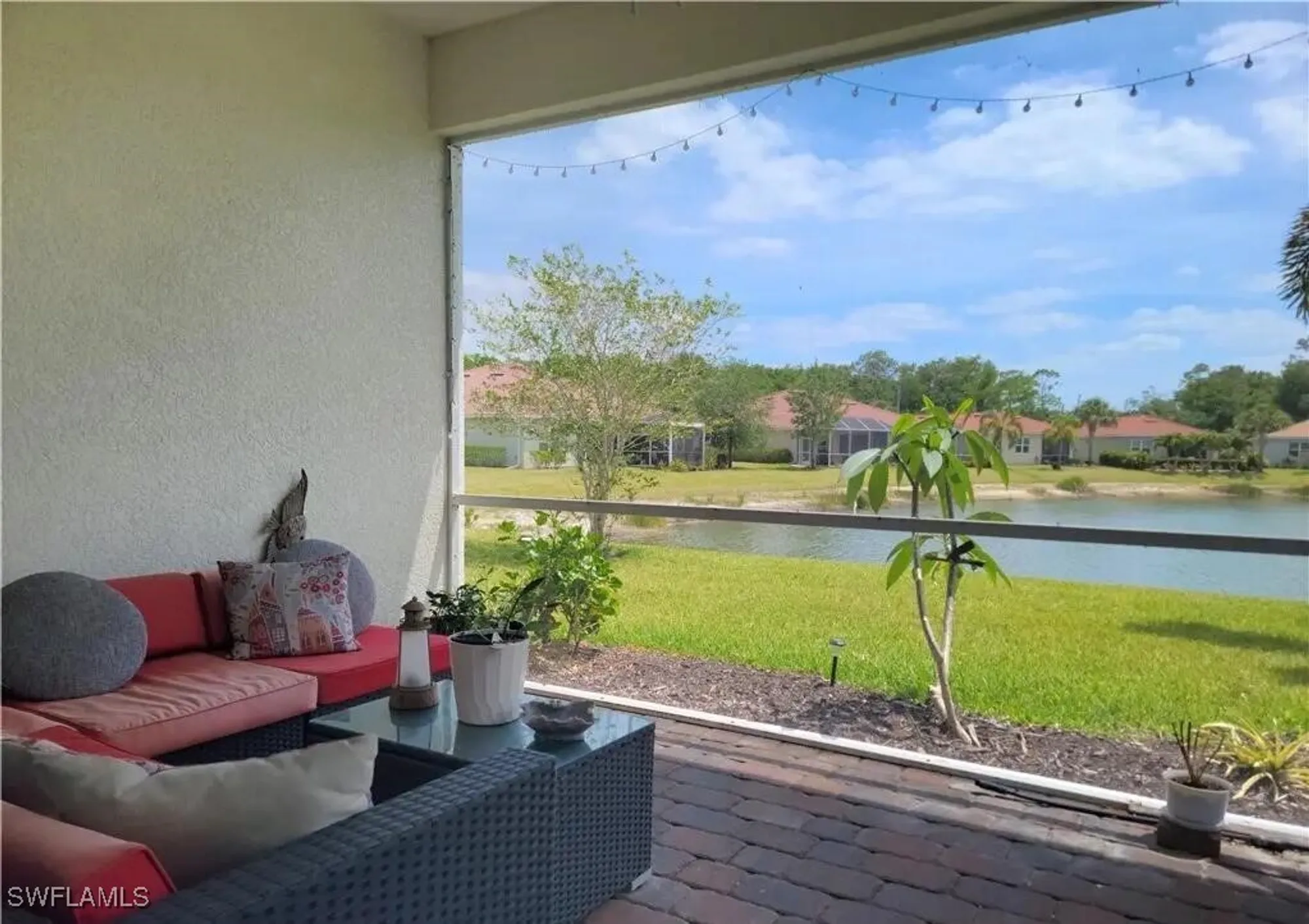 Property Slideshow image 10 of 14 | 2190 summersweet dr, Alva, FL, 33920
