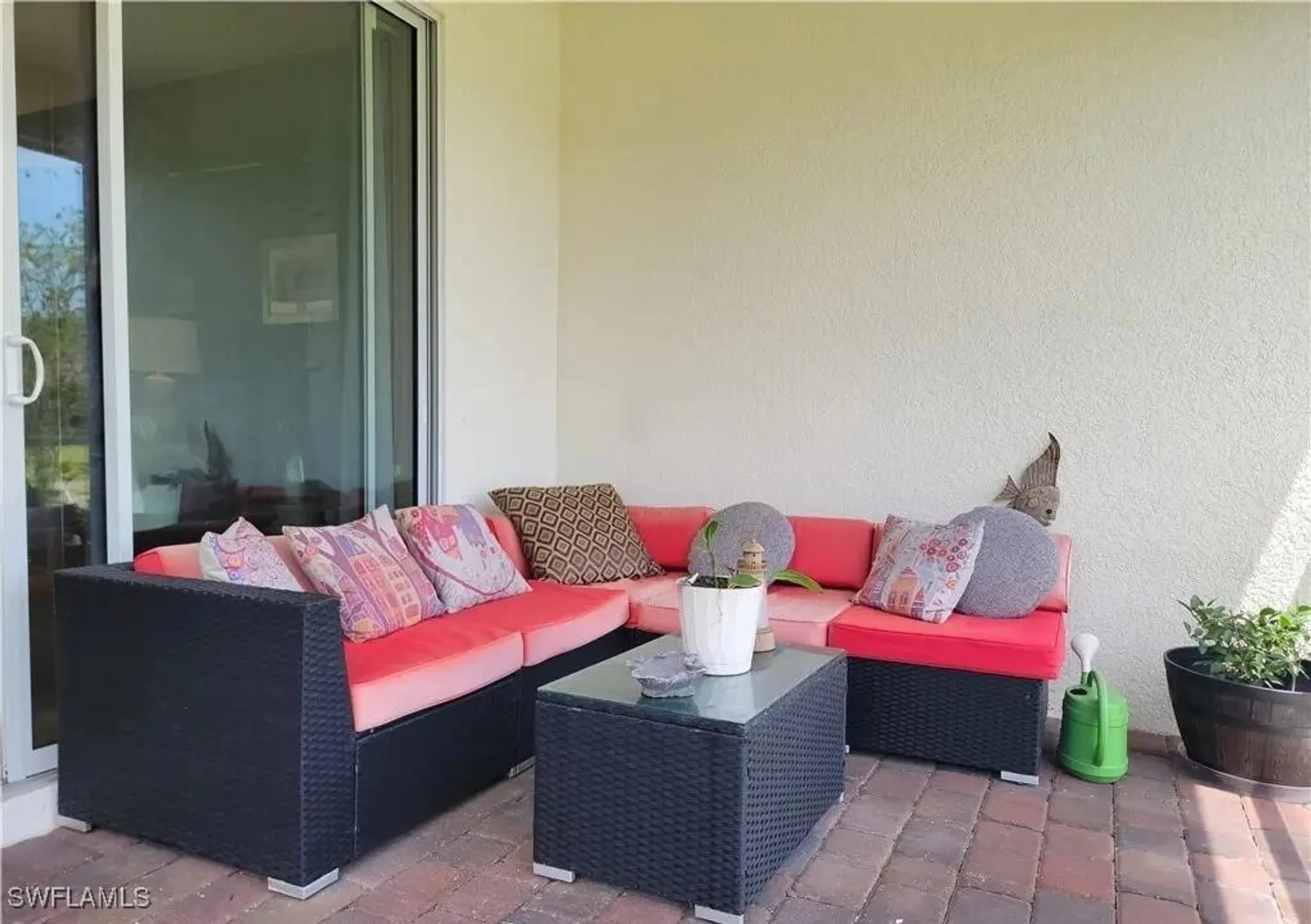 Property Slideshow image 11 of 14 | 2190 summersweet dr, Alva, FL, 33920