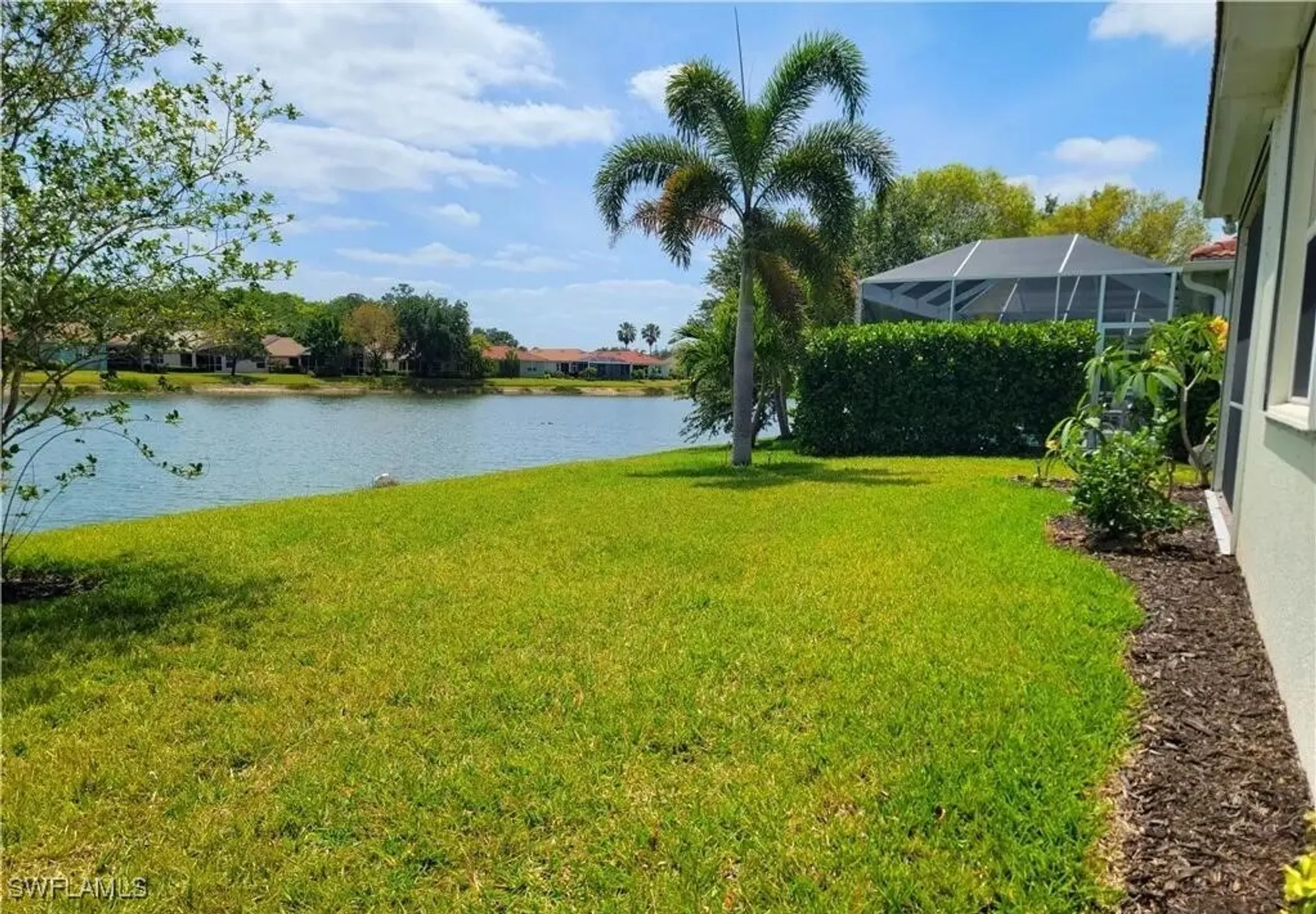Property Slideshow image 12 of 14 | 2190 summersweet dr, Alva, FL, 33920