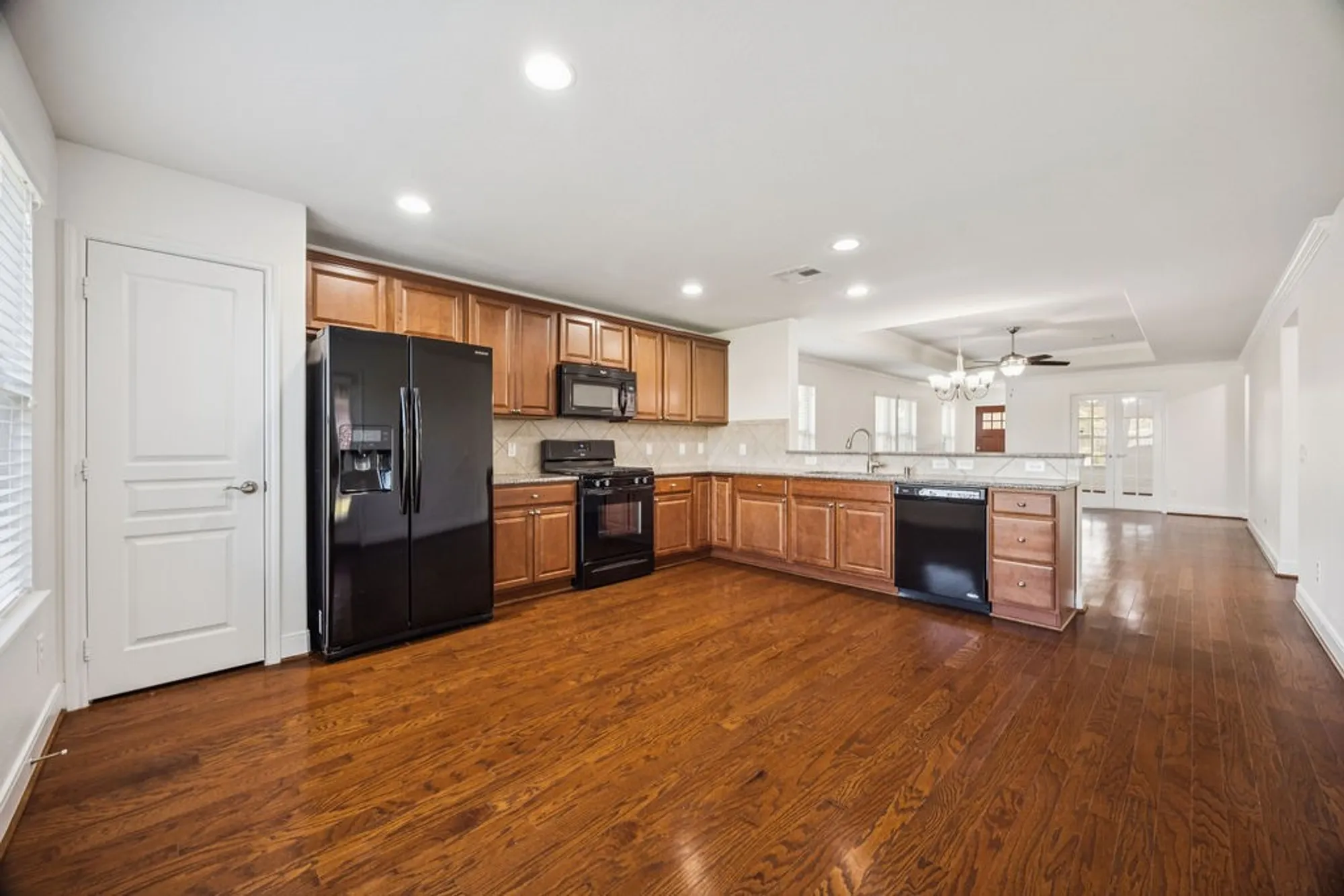 Property Slideshow image 6 of 17 | 342 ranch house ln, Richmond, TX, 77469